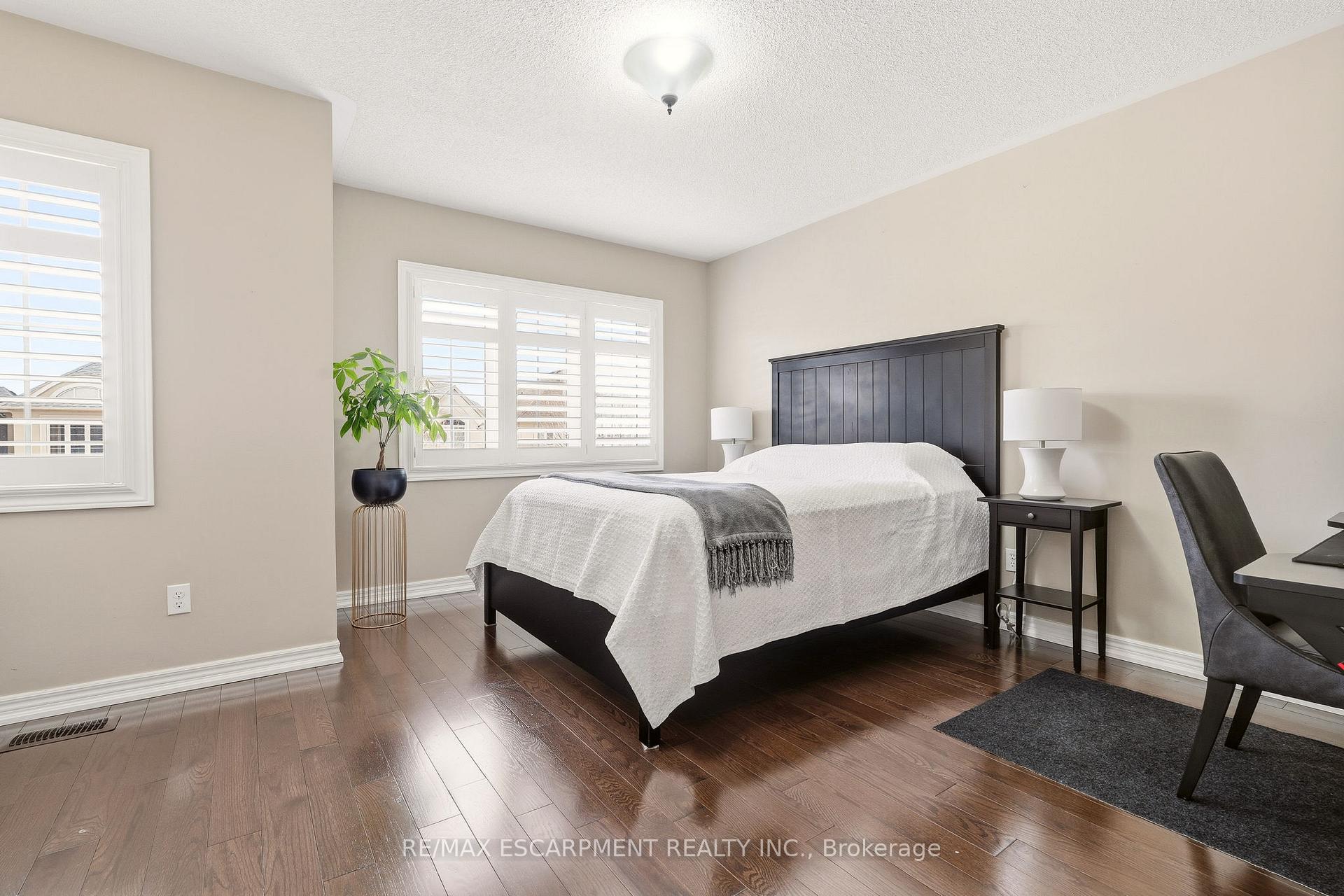 Photo 16 of 3133 Hiram Terrace, Oakville, Glenorchy — HOMEH
