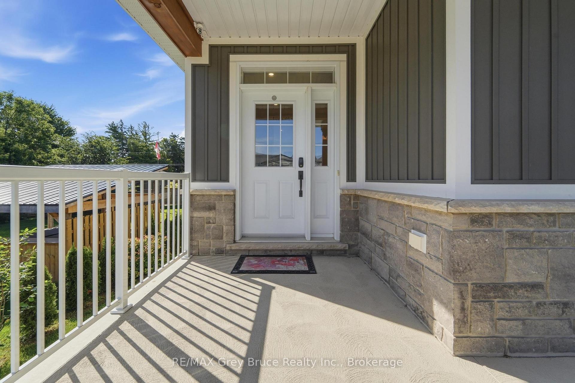 Photo 4 of 59 4th Street N, Arran-Elderslie — HOMEH