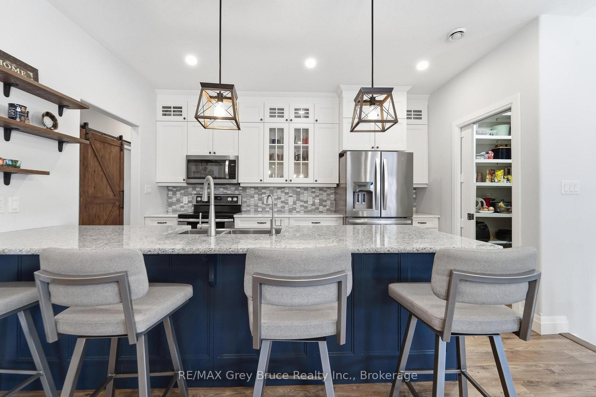Photo 11 of 59 4th Street N, Arran-Elderslie — HOMEH