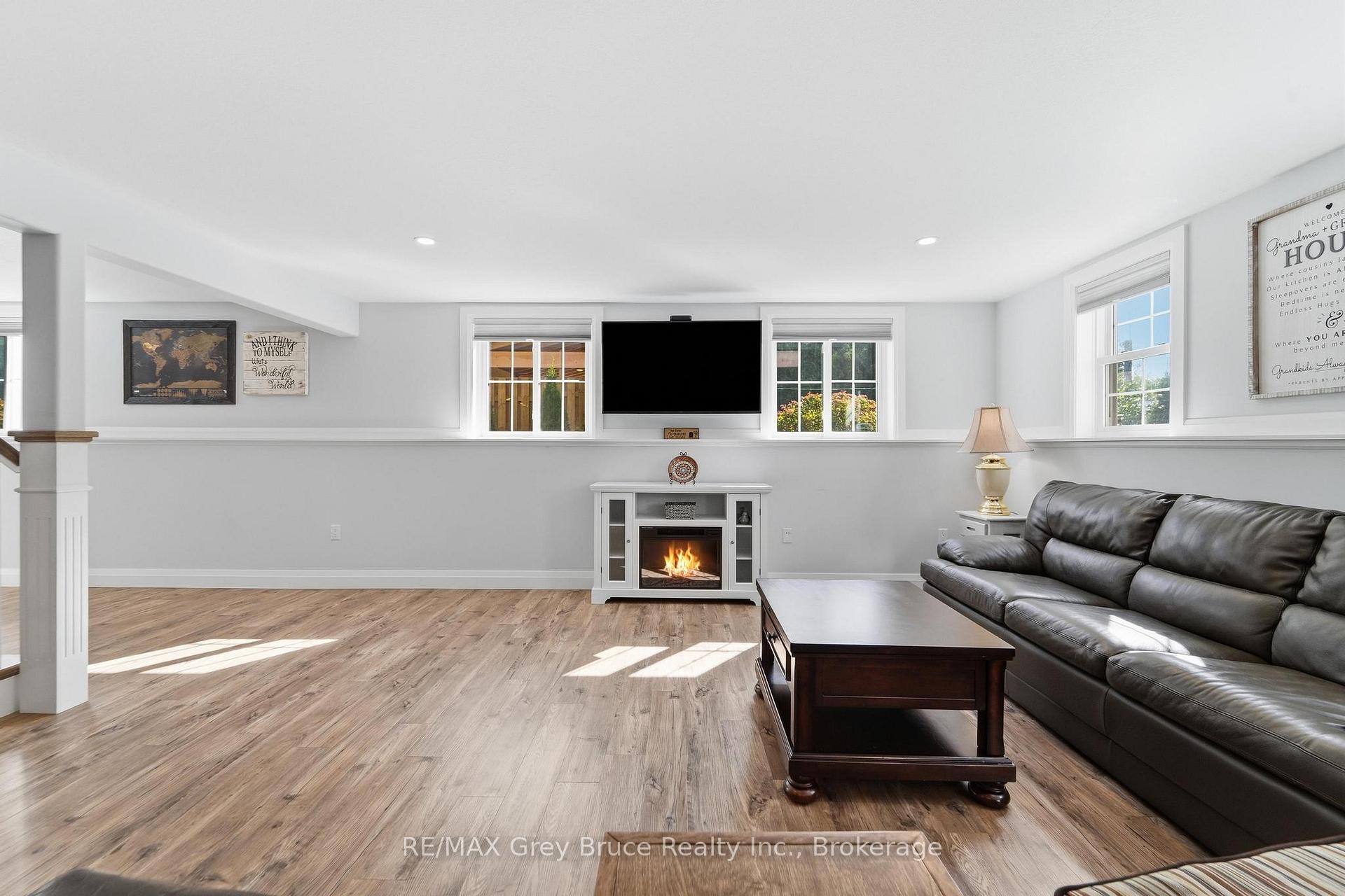 Photo 29 of 59 4th Street N, Arran-Elderslie — HOMEH