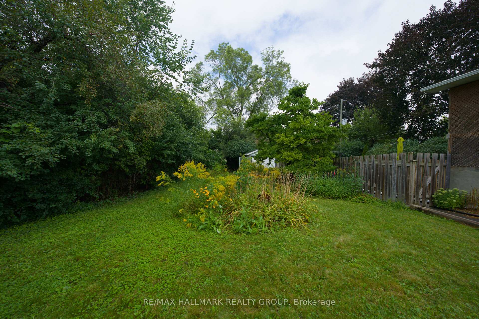 Photo 19 of 1357 Raven Avenue, Ottawa, Carlington — HOMEH