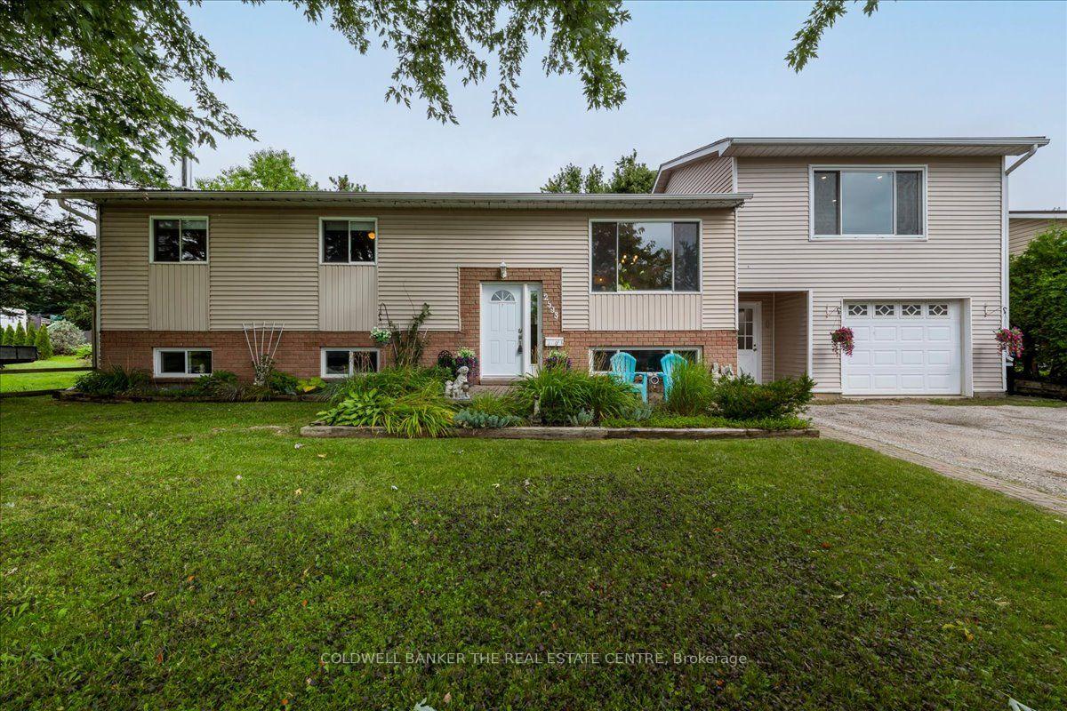 Photo 2 of 2593 Lawrence Avenue, Innisfil, Stroud — HOMEH