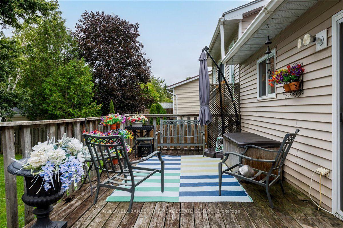 Photo 8 of 2593 Lawrence Avenue, Innisfil, Stroud — HOMEH