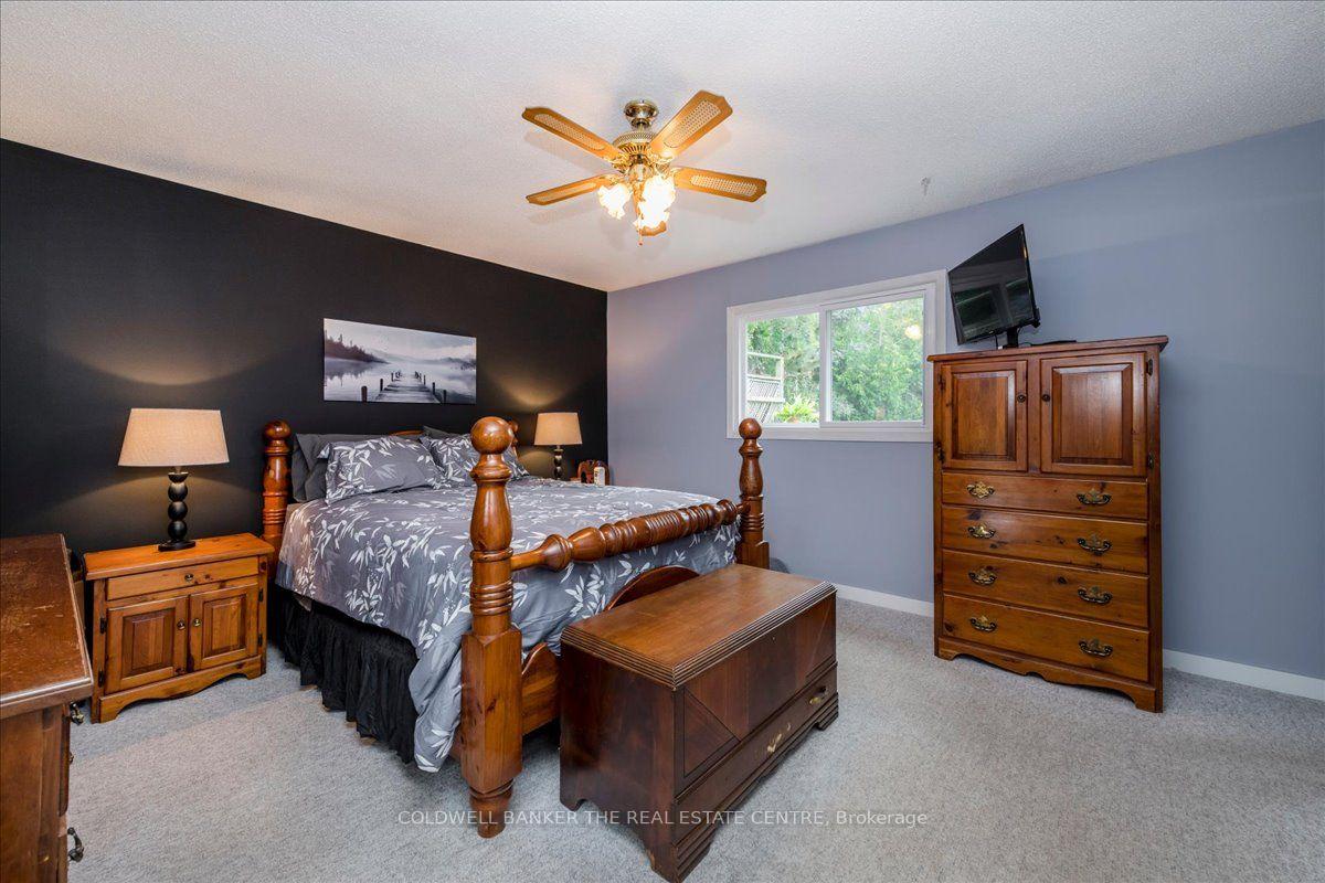 Photo 16 of 2593 Lawrence Avenue, Innisfil, Stroud — HOMEH