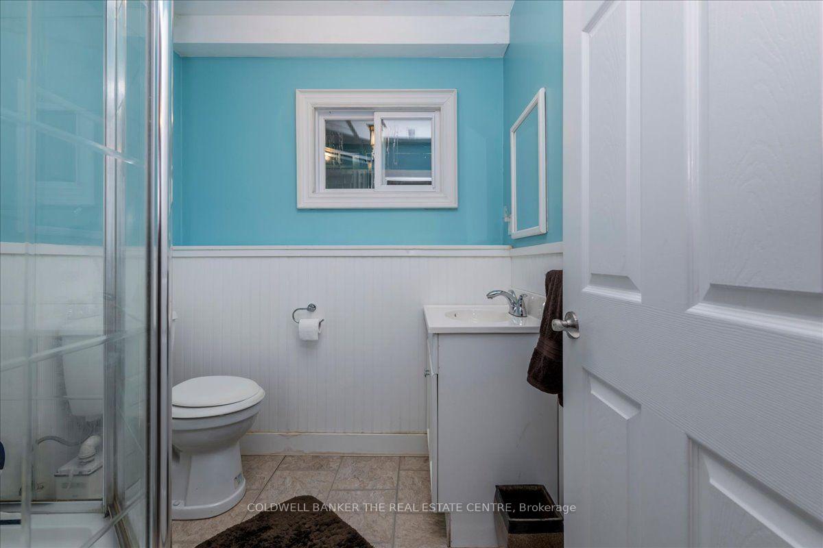 Photo 25 of 2593 Lawrence Avenue, Innisfil, Stroud — HOMEH