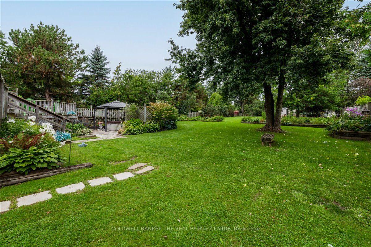 Photo 29 of 2593 Lawrence Avenue, Innisfil, Stroud — HOMEH