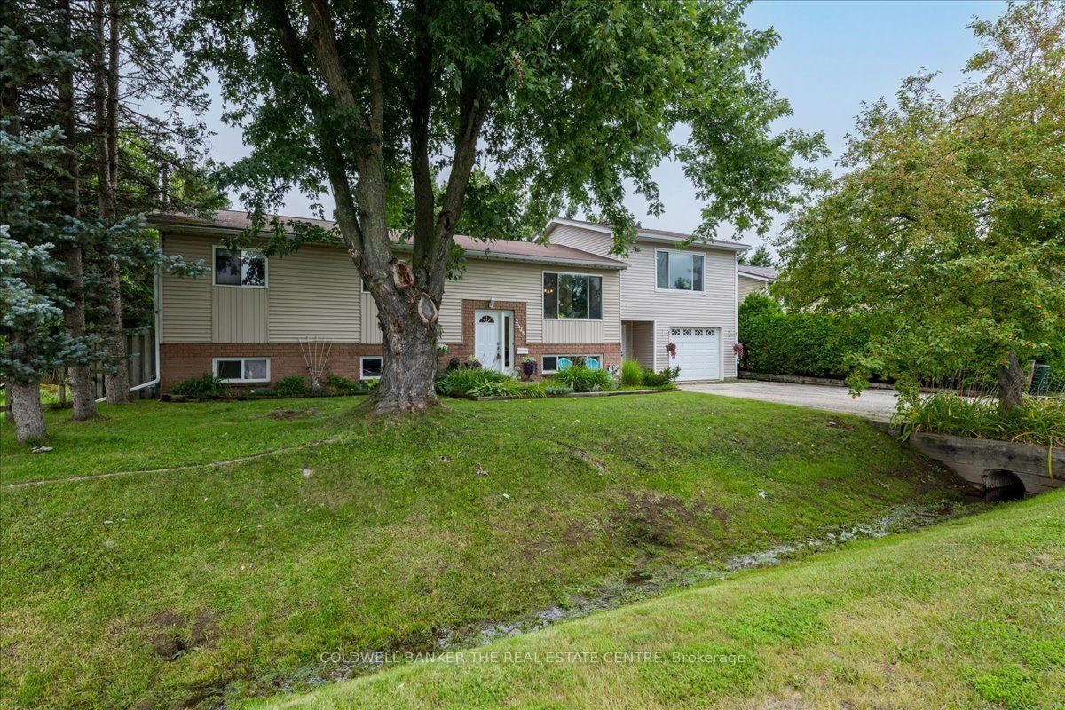 Photo 37 of 2593 Lawrence Avenue, Innisfil, Stroud — HOMEH