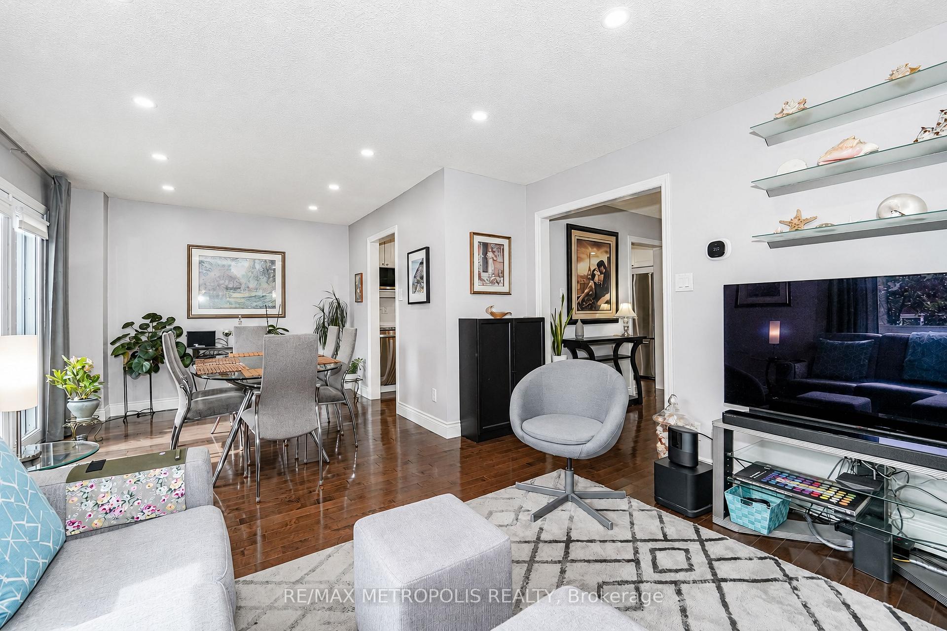 Photo 42 of 38 Langholm Court, Brampton, Heart Lake West — HOMEH