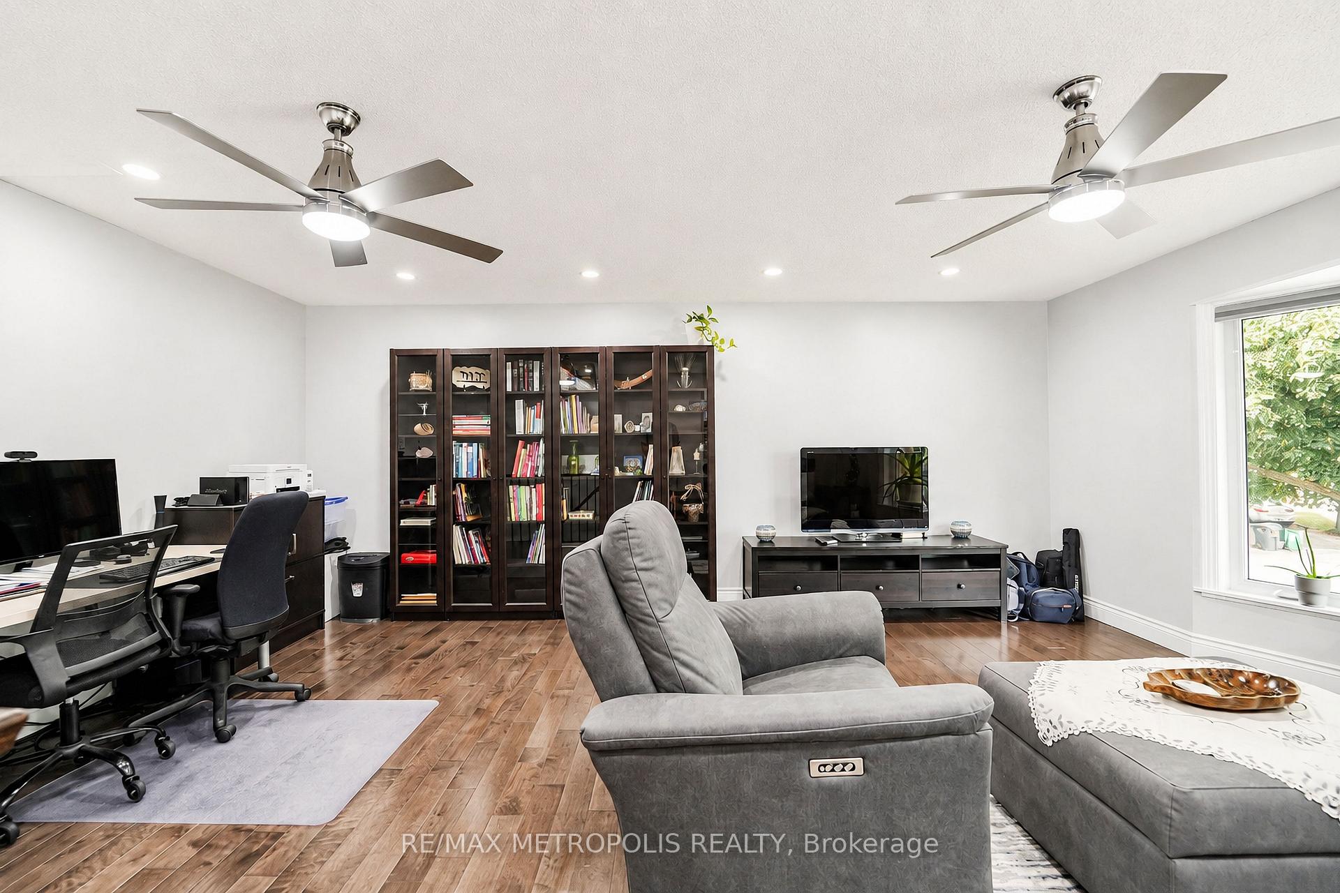 Photo 46 of 38 Langholm Court, Brampton, Heart Lake West — HOMEH