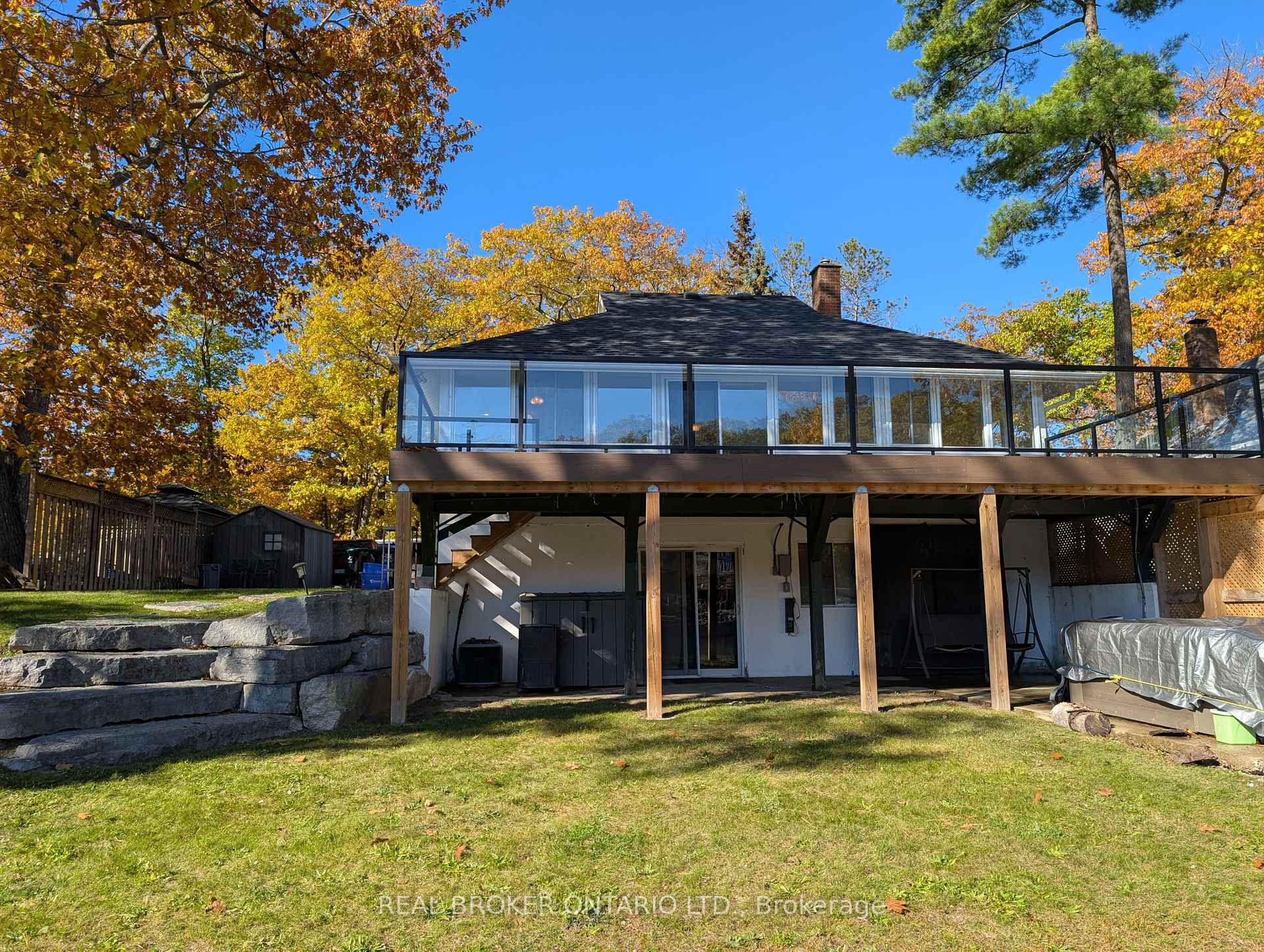 Photo 1 of 1103 Mosley Street, Wasaga Beach — HOMEH