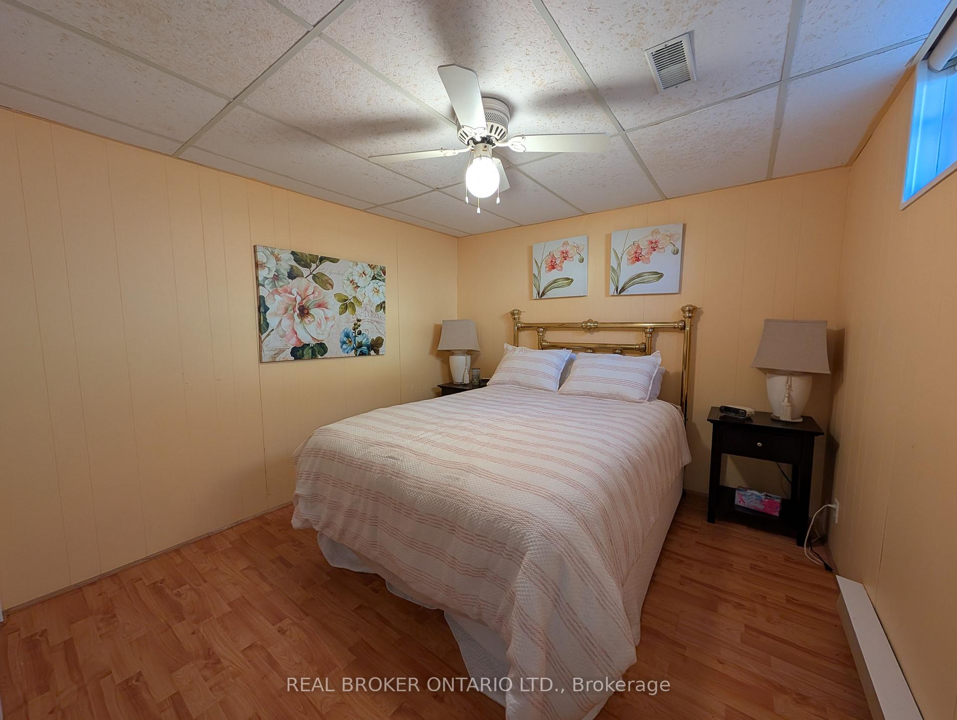Photo 11 of 1103 Mosley Street, Wasaga Beach — HOMEH