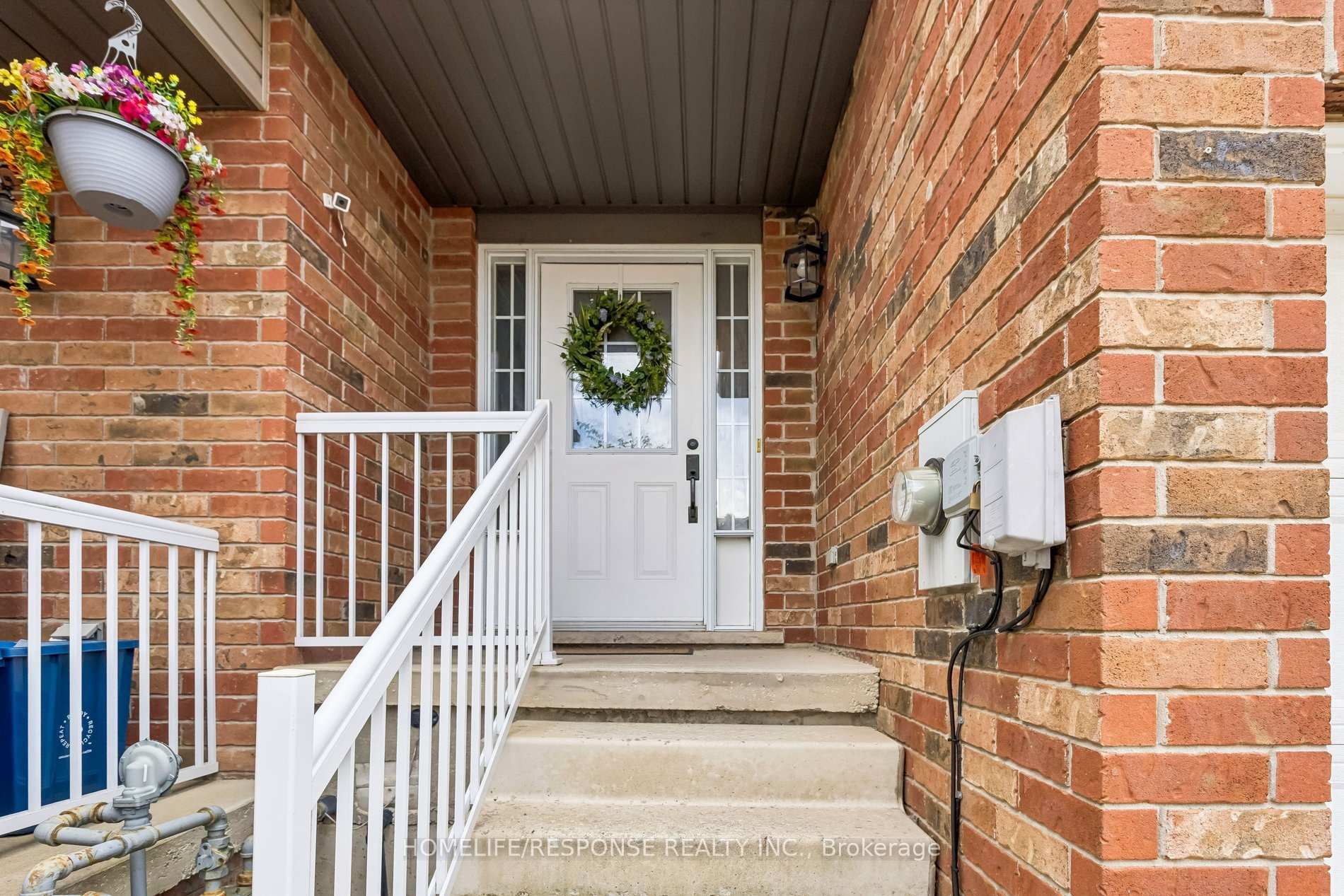 Photo 4 of 222 Sophia Crescent, Kitchener, Trussler — HOMEH