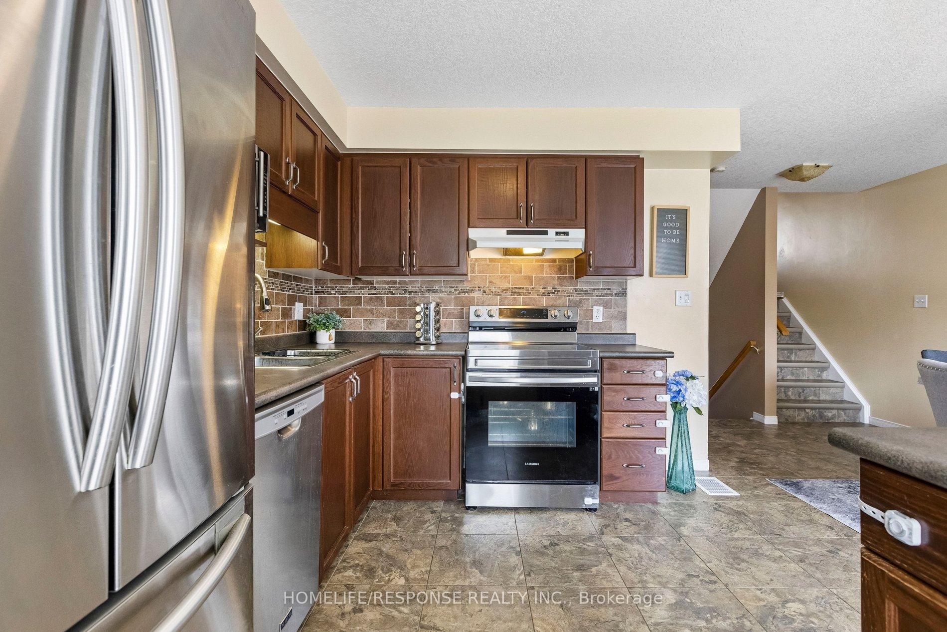 Photo 11 of 222 Sophia Crescent, Kitchener, Trussler — HOMEH