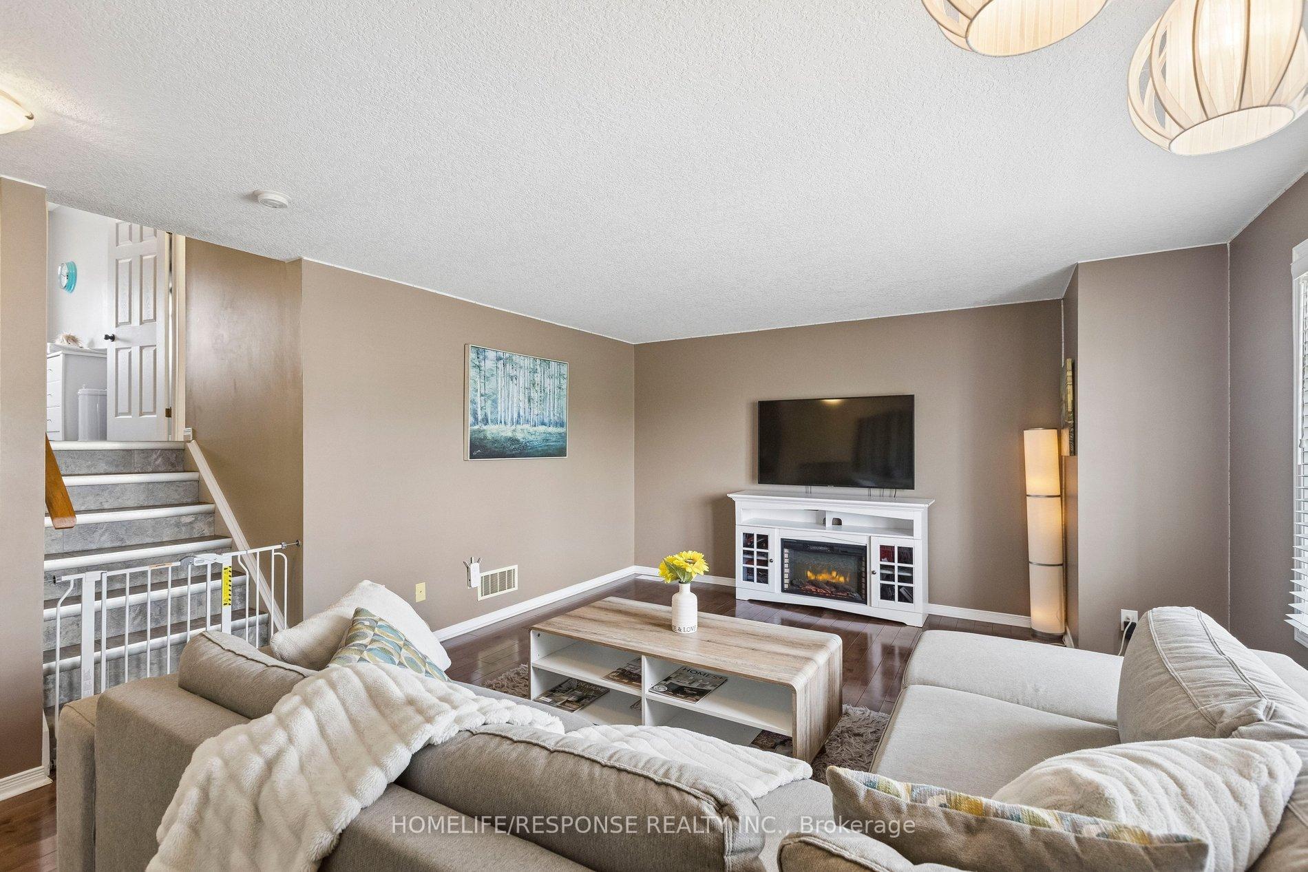 Photo 18 of 222 Sophia Crescent, Kitchener, Trussler — HOMEH