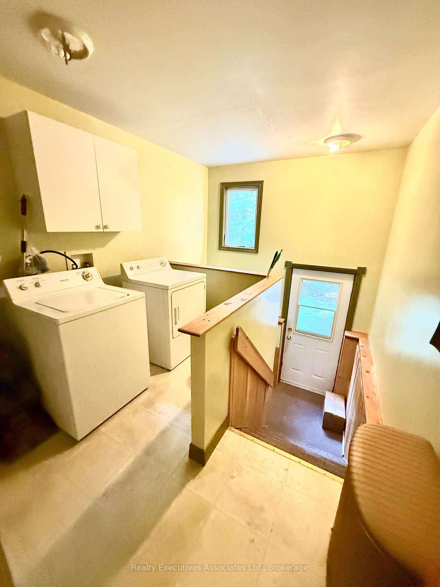 Photo 15 of 32739 28 Highway E, Bancroft, Dungannon Ward — HOMEH