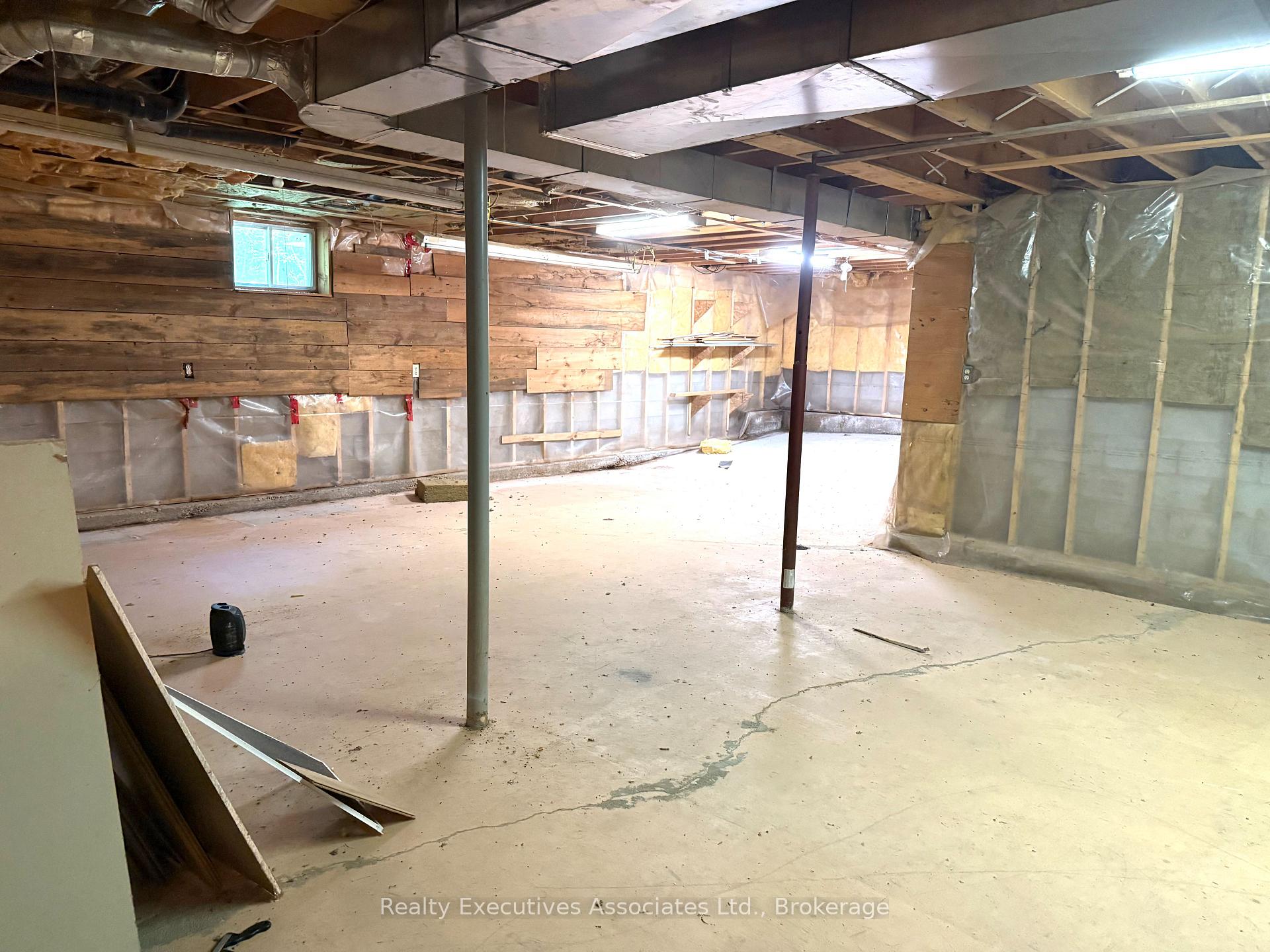 Photo 16 of 32739 28 Highway E, Bancroft, Dungannon Ward — HOMEH
