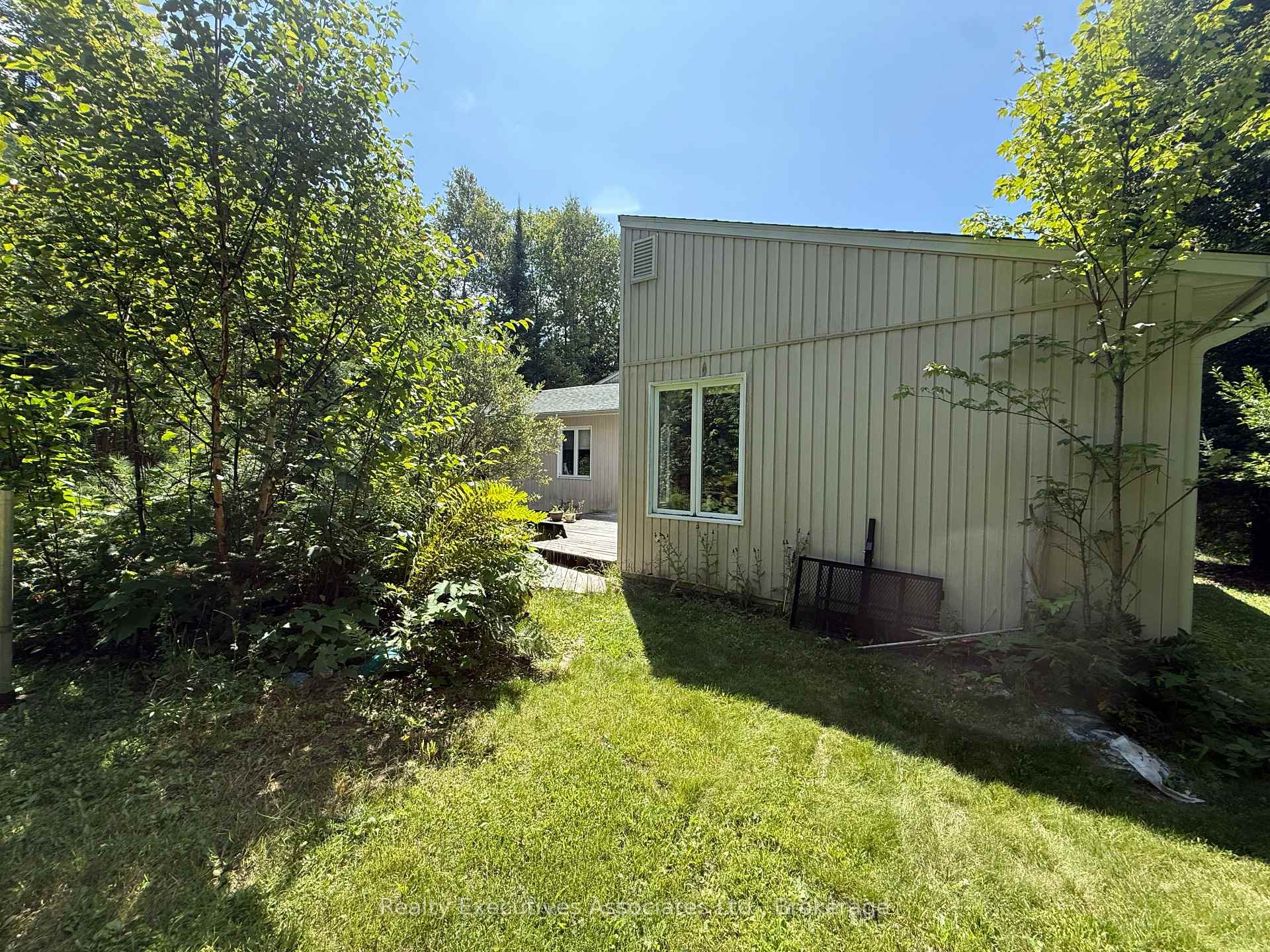 Photo 19 of 32739 28 Highway E, Bancroft, Dungannon Ward — HOMEH