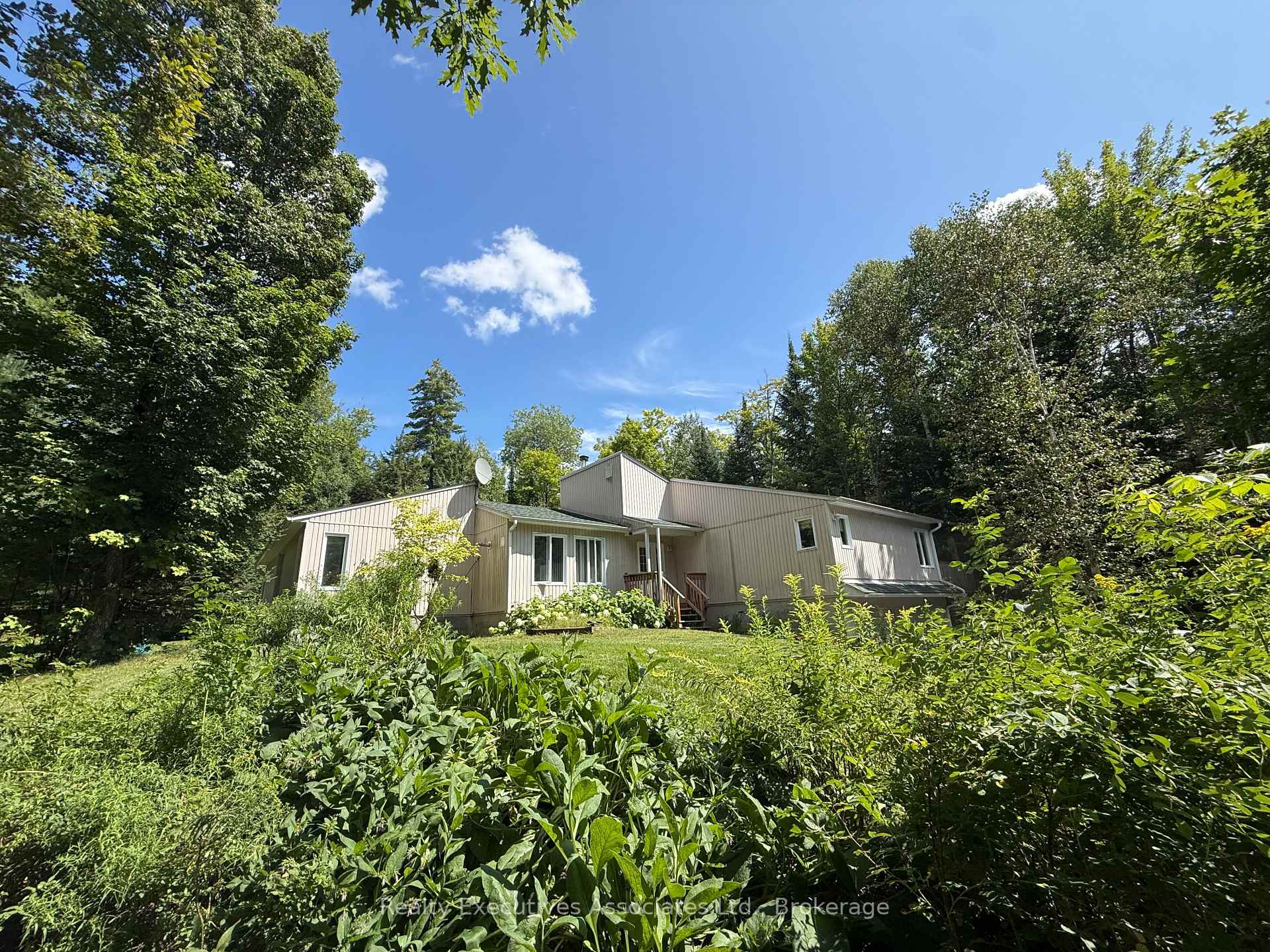 Photo 26 of 32739 28 Highway E, Bancroft, Dungannon Ward — HOMEH