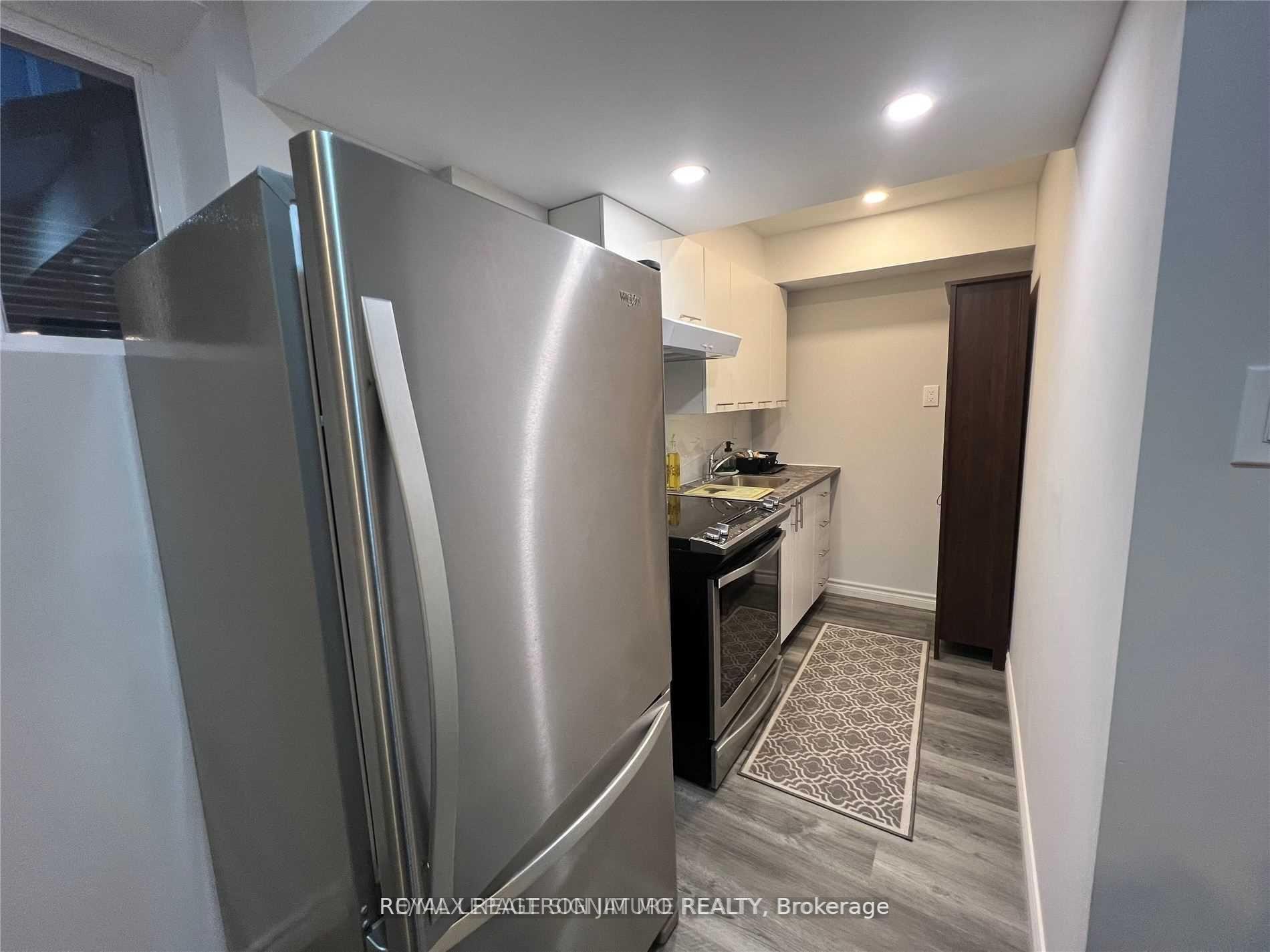 Photo 5 of Unit Basement, 59 Dundonald Trail, Newmarket, Glenway Estates — HOMEH
