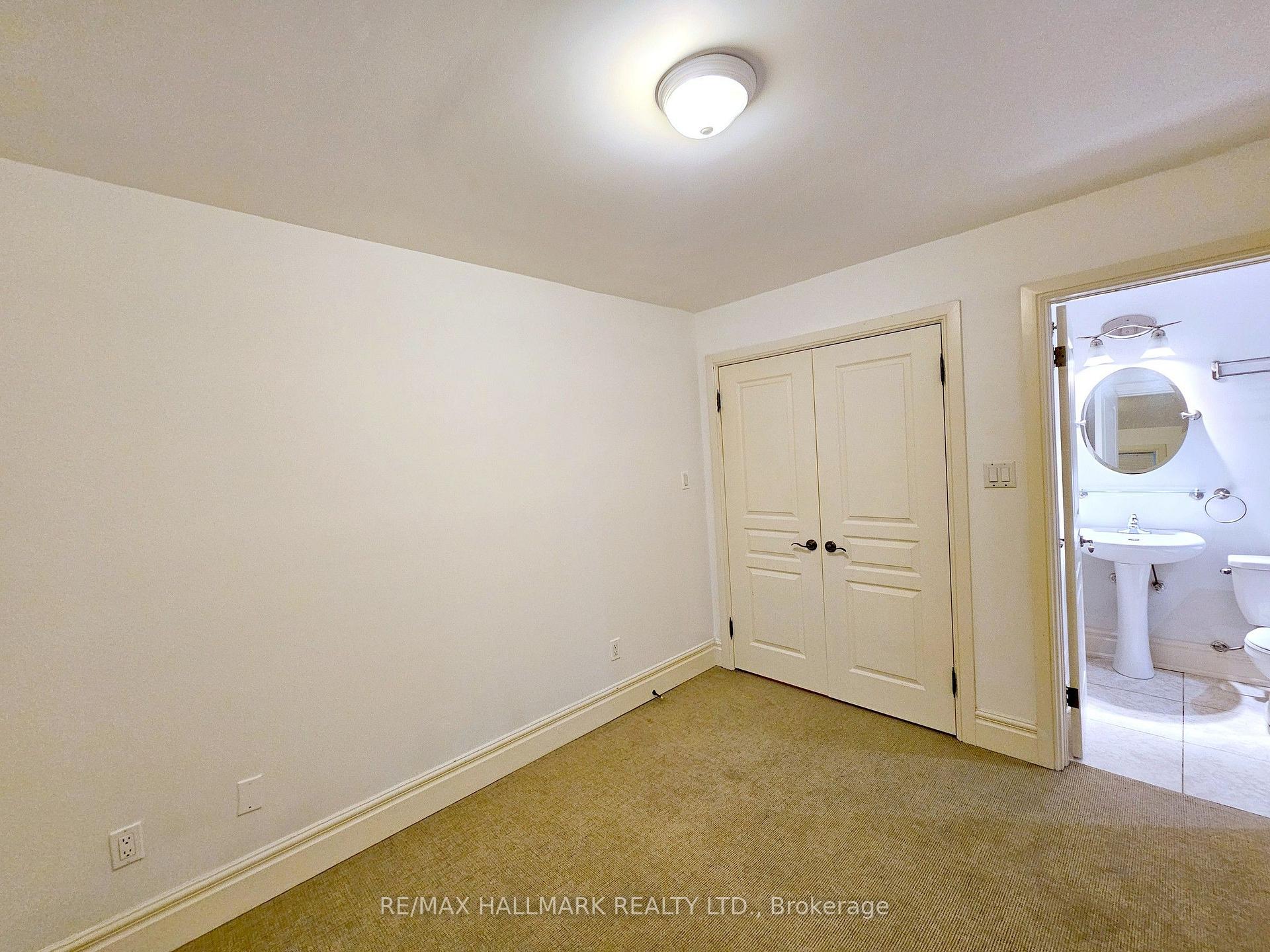 Photo 8 of Unit Basement 2, 22 Roberta Drive, Toronto, Englemount-Lawrence — HOMEH