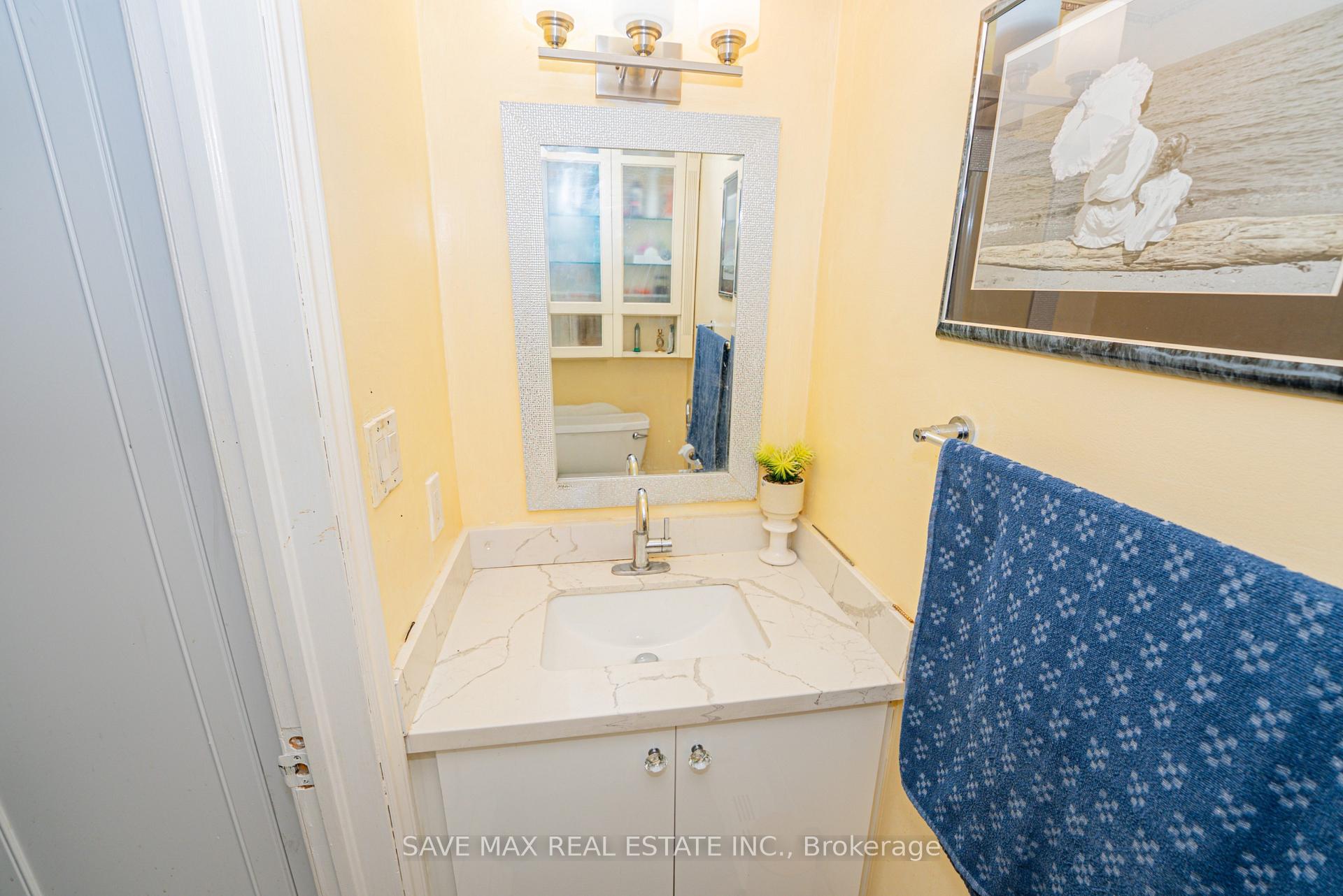Photo 16 of 22 Foxacre Row, Brampton, Madoc — HOMEH