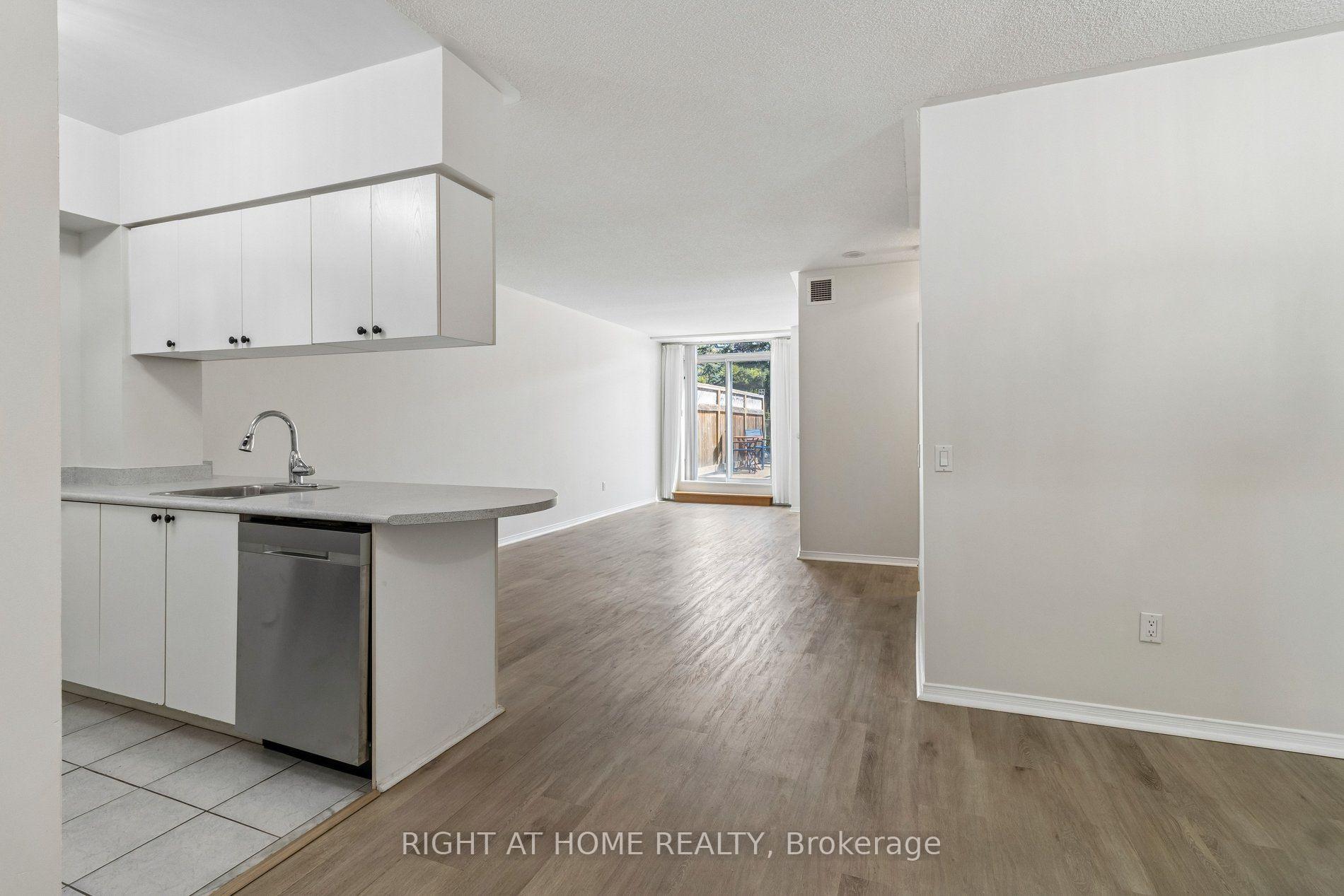 Photo 1 of Unit 106, 7398 Yonge Street, Vaughan, Crestwood-Springfarm-Yorkhill — HOMEH