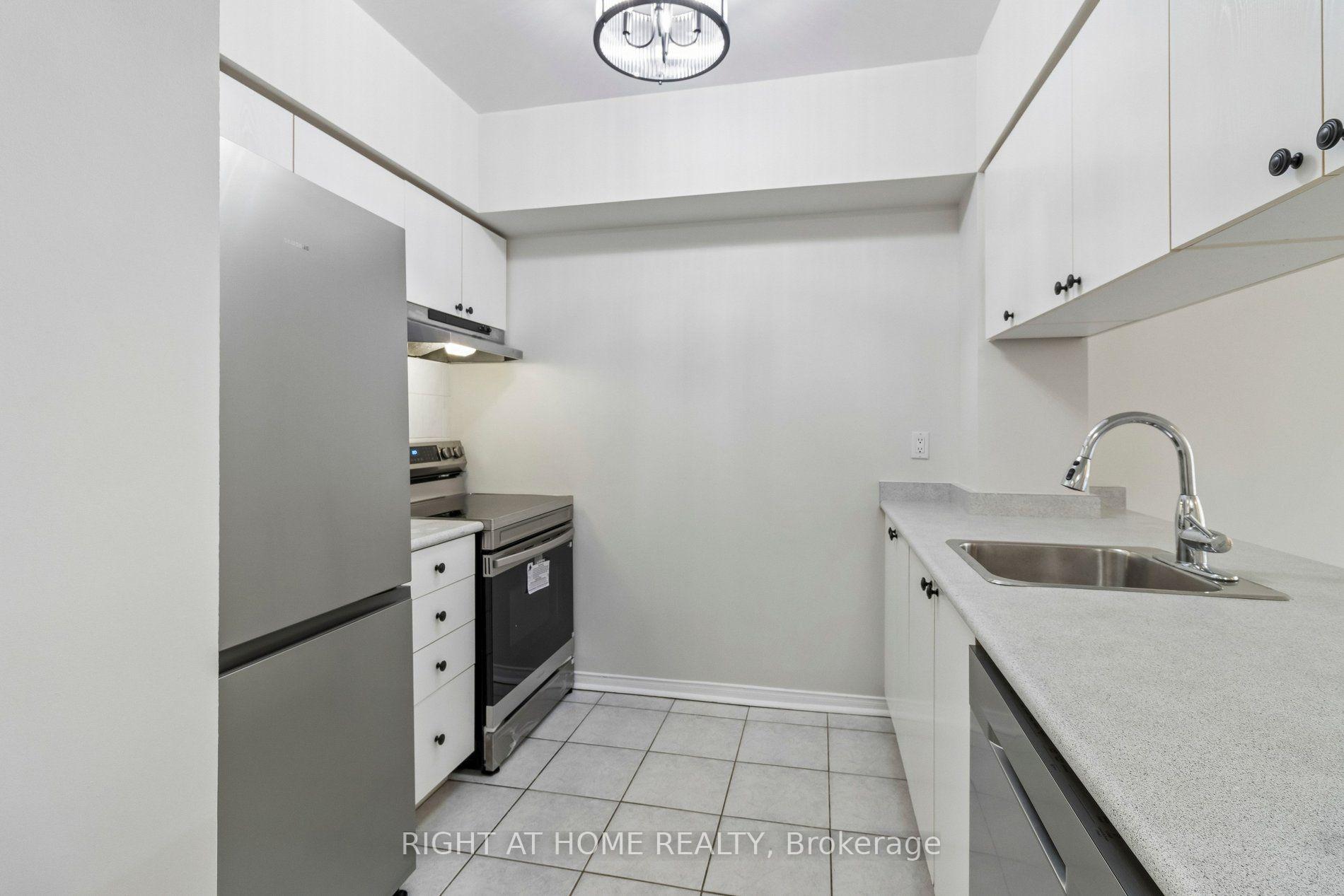 Photo 18 of Unit 106, 7398 Yonge Street, Vaughan, Crestwood-Springfarm-Yorkhill — HOMEH