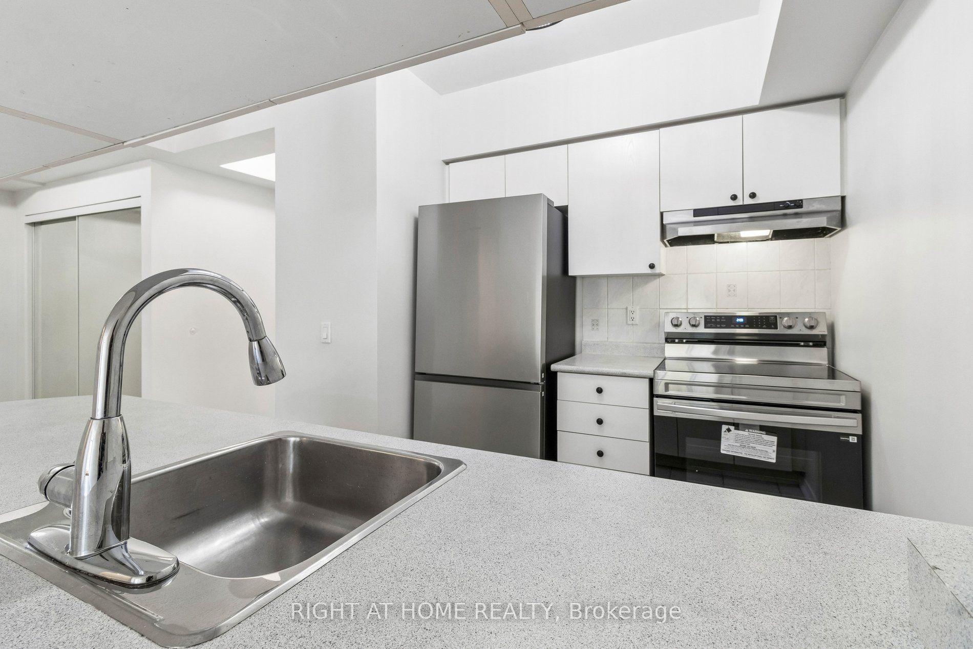 Photo 19 of Unit 106, 7398 Yonge Street, Vaughan, Crestwood-Springfarm-Yorkhill — HOMEH