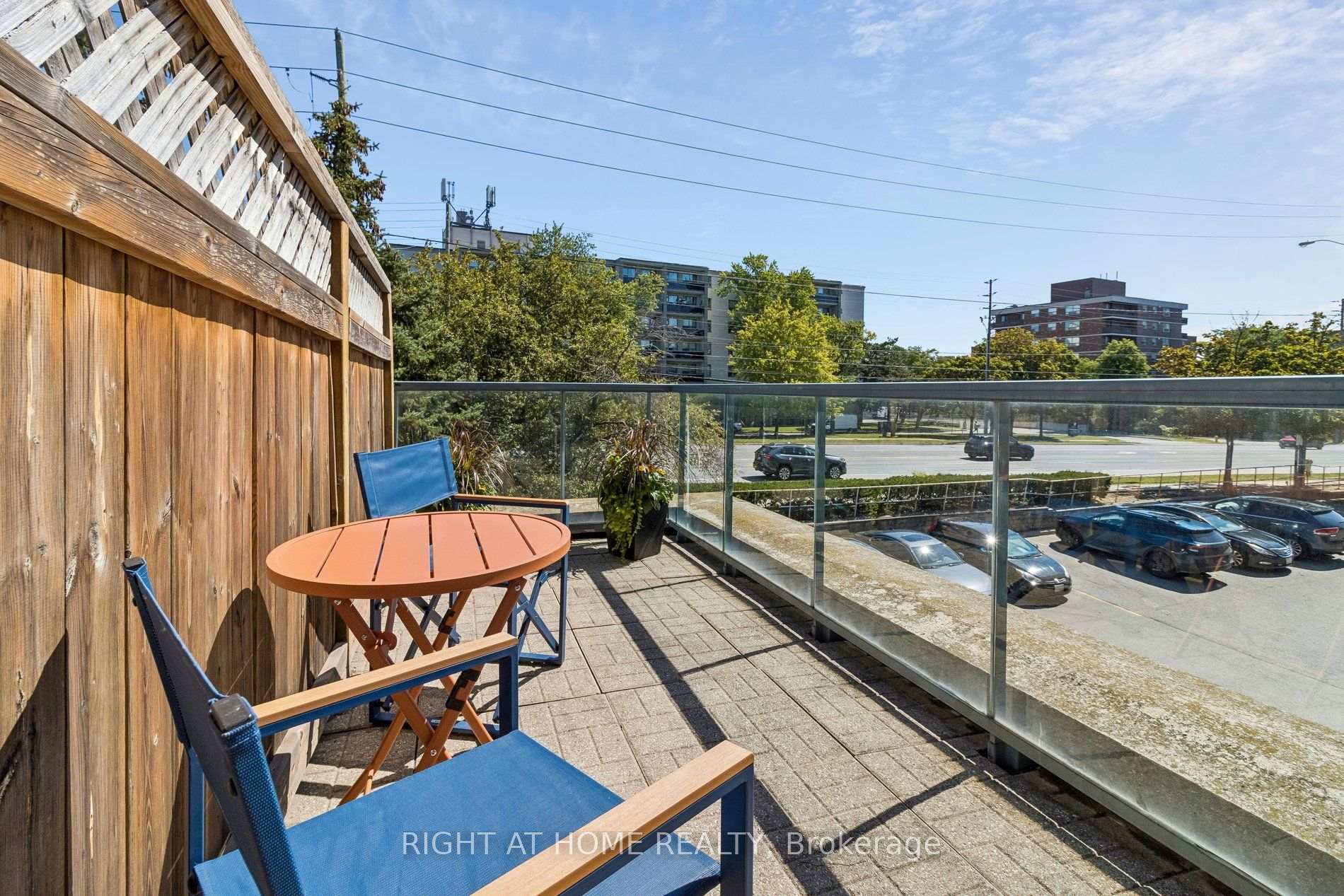 Photo 29 of Unit 106, 7398 Yonge Street, Vaughan, Crestwood-Springfarm-Yorkhill — HOMEH
