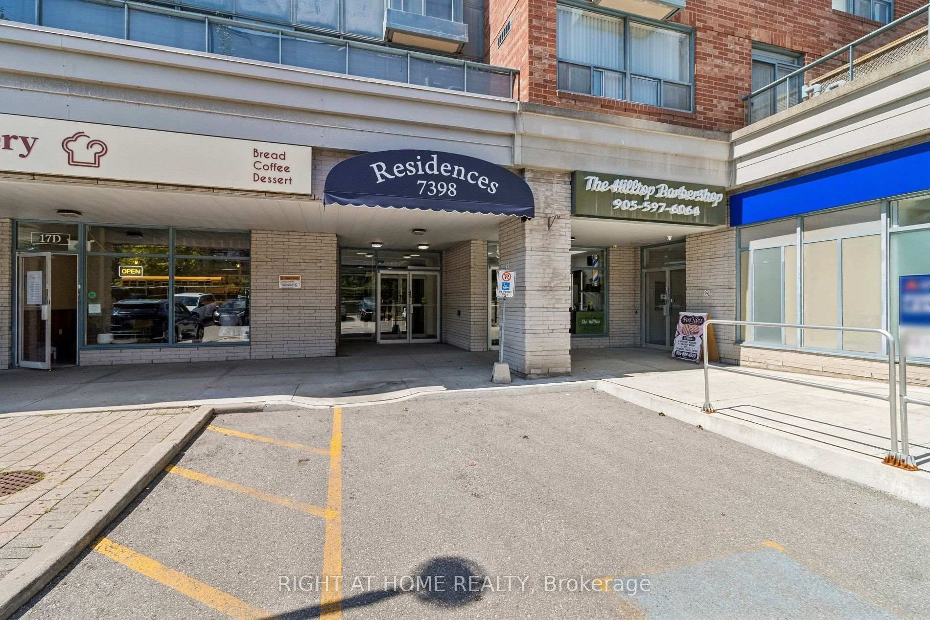 Photo 35 of Unit 106, 7398 Yonge Street, Vaughan, Crestwood-Springfarm-Yorkhill — HOMEH
