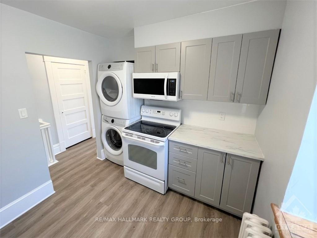 Photo 10 of Unit 2, 13 Marier Avenue, Ottawa, Vanier — HOMEH