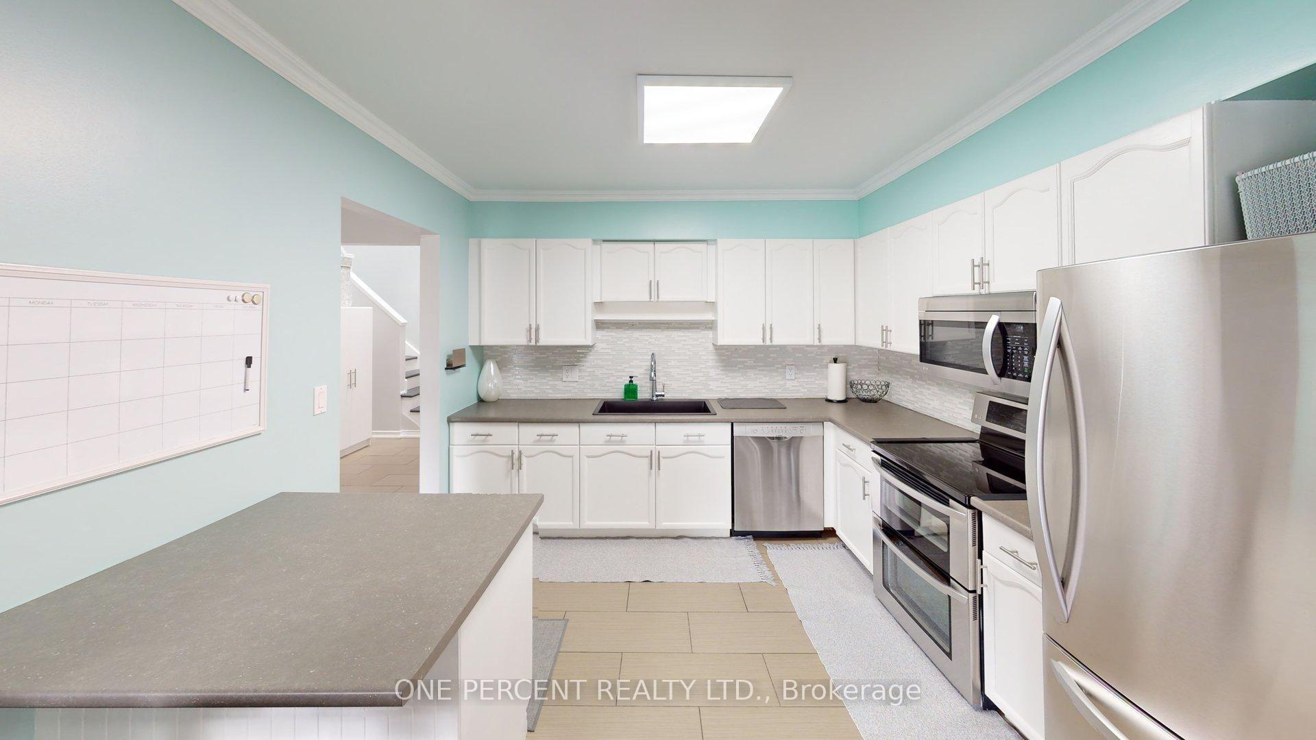 Photo 3 of Unit 22, 275 Pelham Road, St. Catharines, Rykert/Vansickle — HOMEH