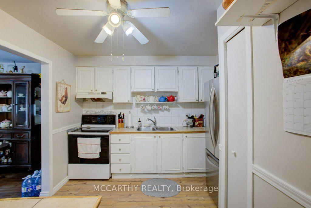 Photo 8 of Unit 22, 325 William Street, Shelburne — HOMEH