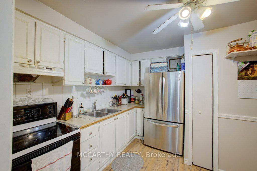 Photo 9 of Unit 22, 325 William Street, Shelburne — HOMEH