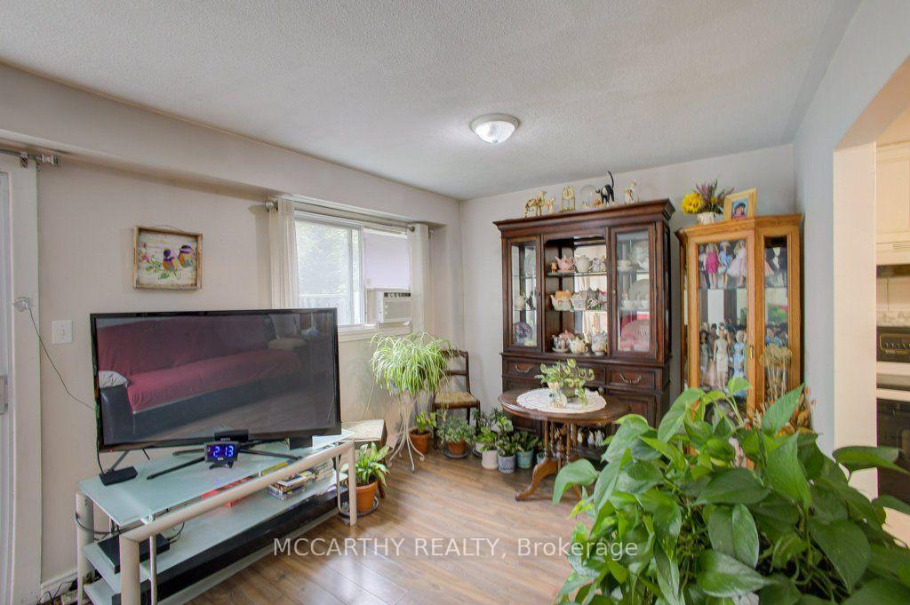 Photo 14 of Unit 22, 325 William Street, Shelburne — HOMEH