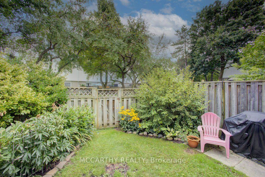 Photo 29 of Unit 22, 325 William Street, Shelburne — HOMEH
