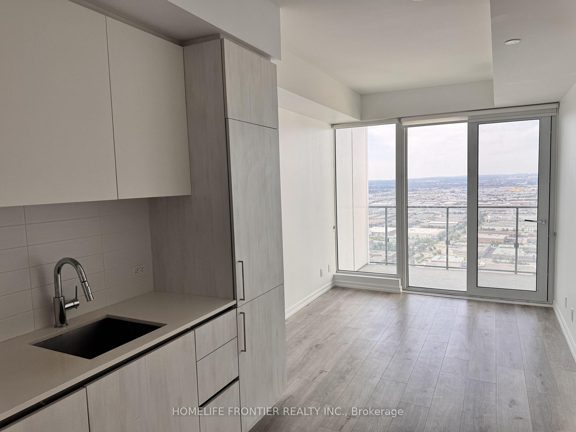 Photo 4 of Unit 4308, 7890 Jane Street, Vaughan, Vaughan Corporate Centre — HOMEH