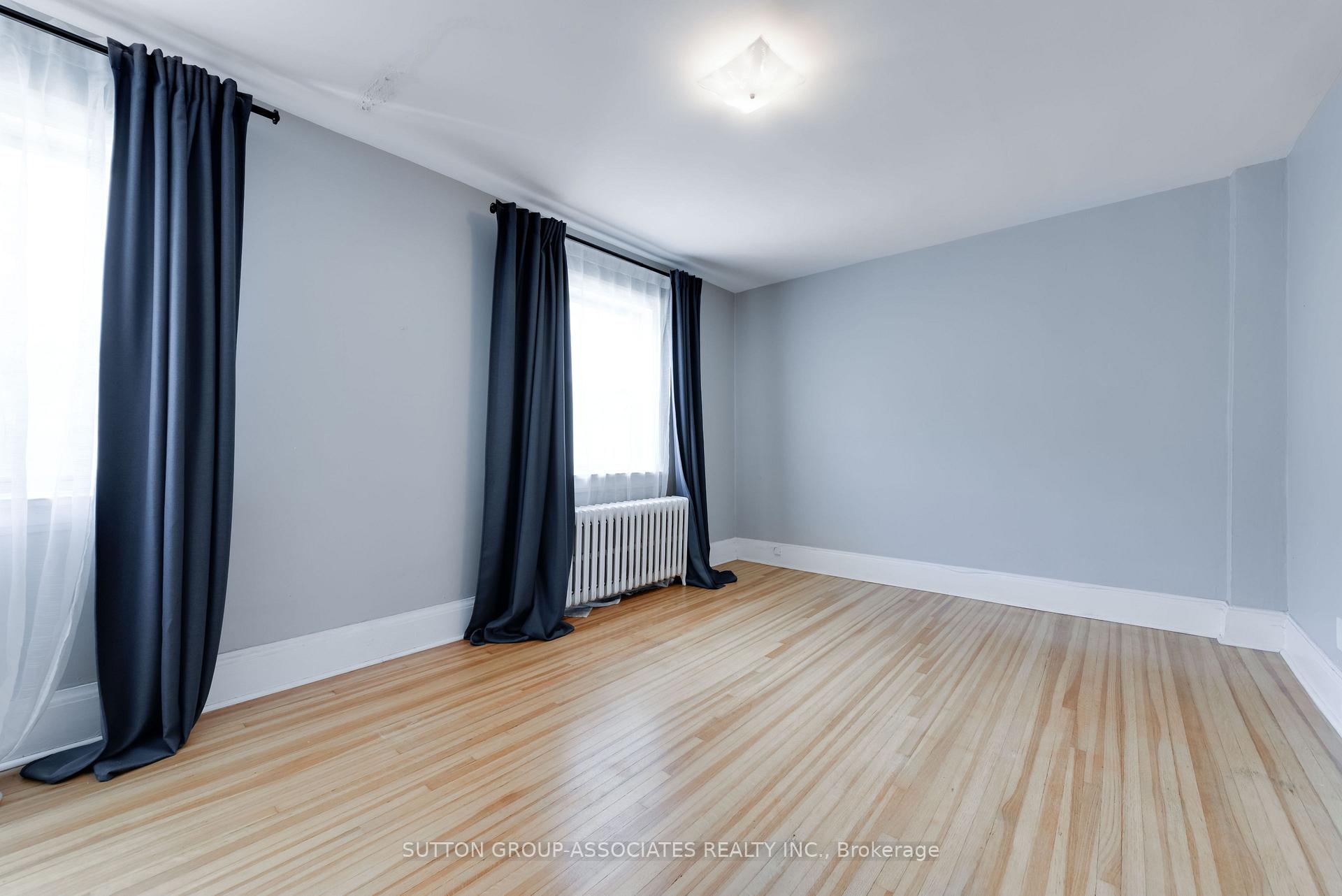 Photo 19 of 76 St Annes Road, Toronto, Little Portugal — HOMEH