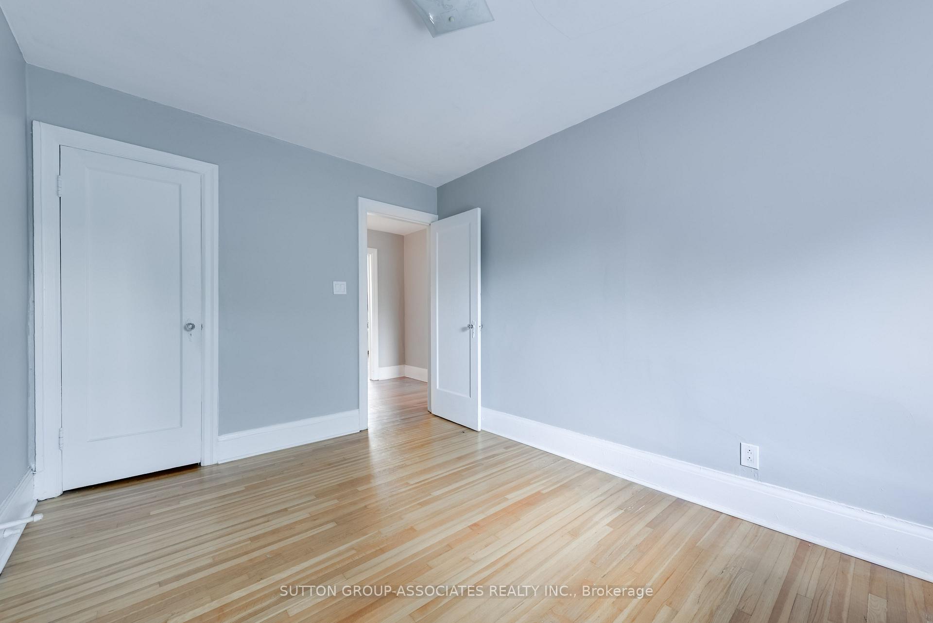 Photo 26 of 76 St Annes Road, Toronto, Little Portugal — HOMEH