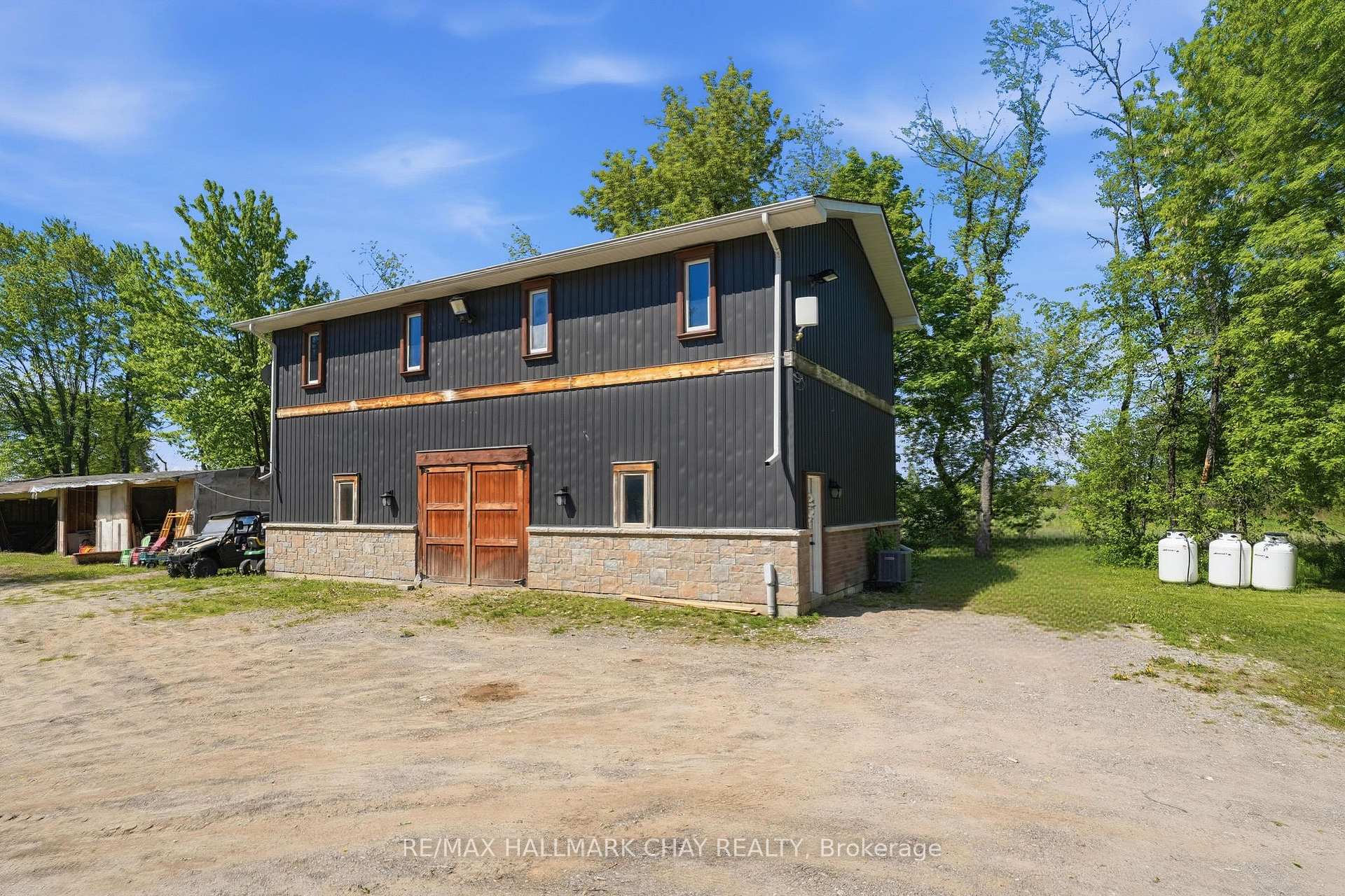Photo 1 of 147 Murphy Road, Essa, Baxter — HOMEH