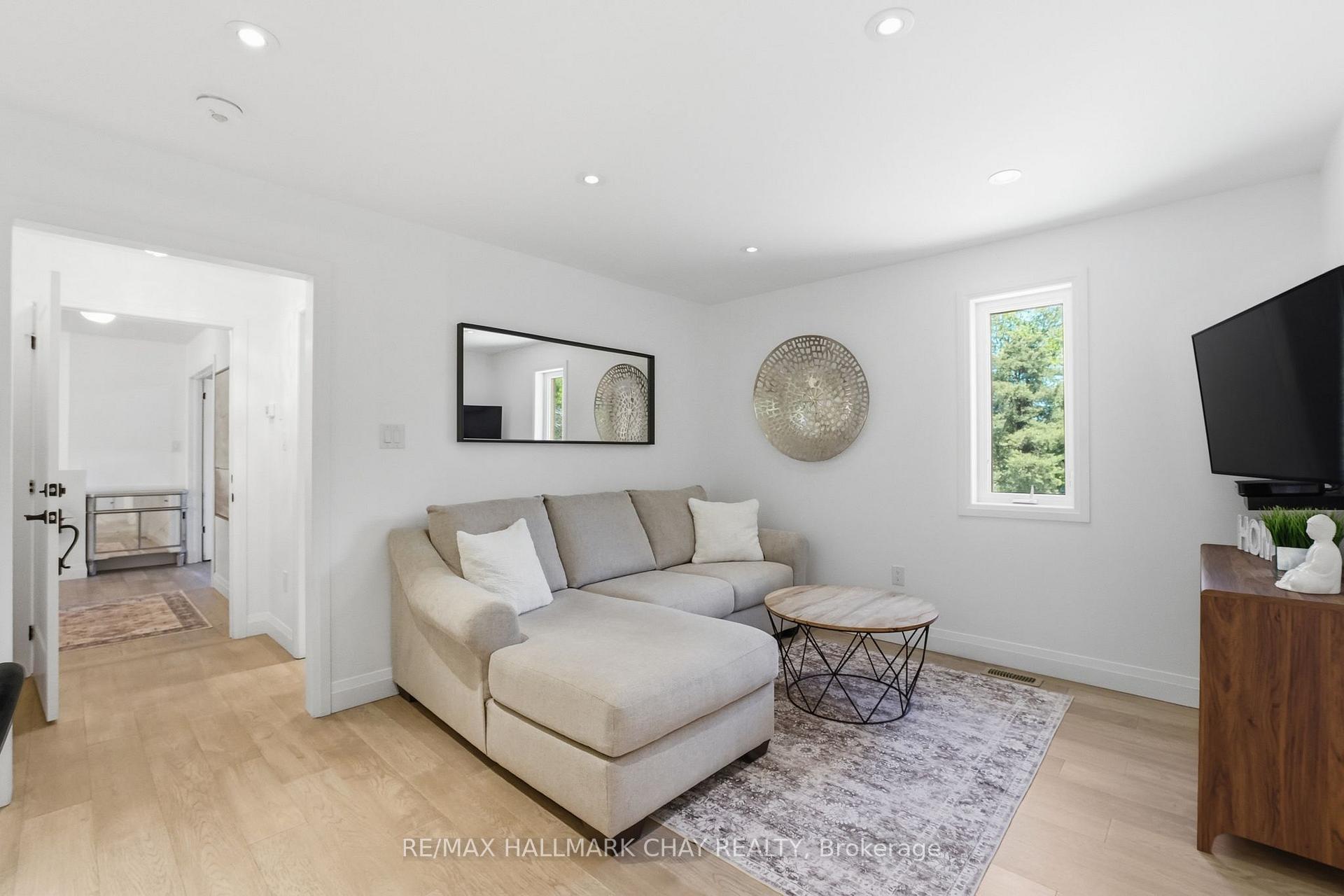 Photo 5 of 147 Murphy Road, Essa, Baxter — HOMEH