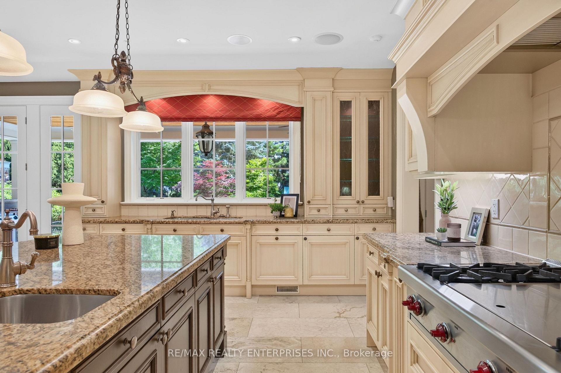 Photo 20 of 1396 Crescent Road, Mississauga, Lorne Park — HOMEH