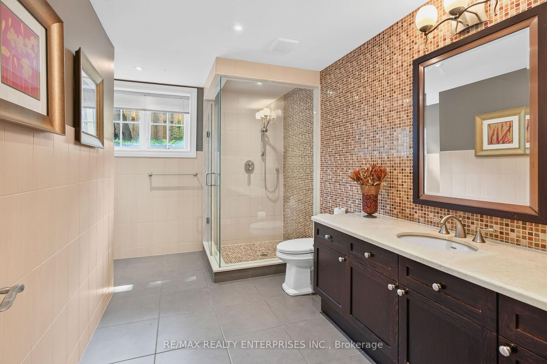 Photo 33 of 1396 Crescent Road, Mississauga, Lorne Park — HOMEH