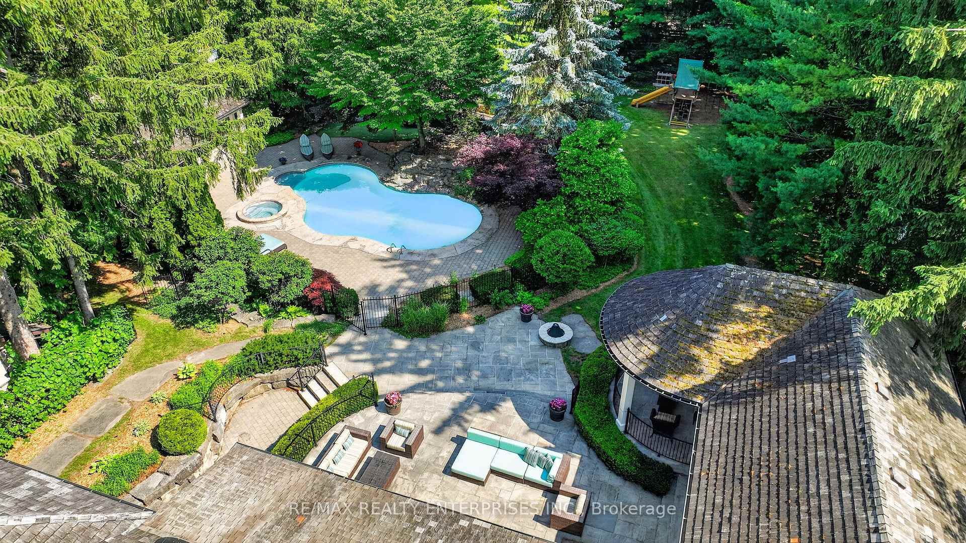 Photo 49 of 1396 Crescent Road, Mississauga, Lorne Park — HOMEH