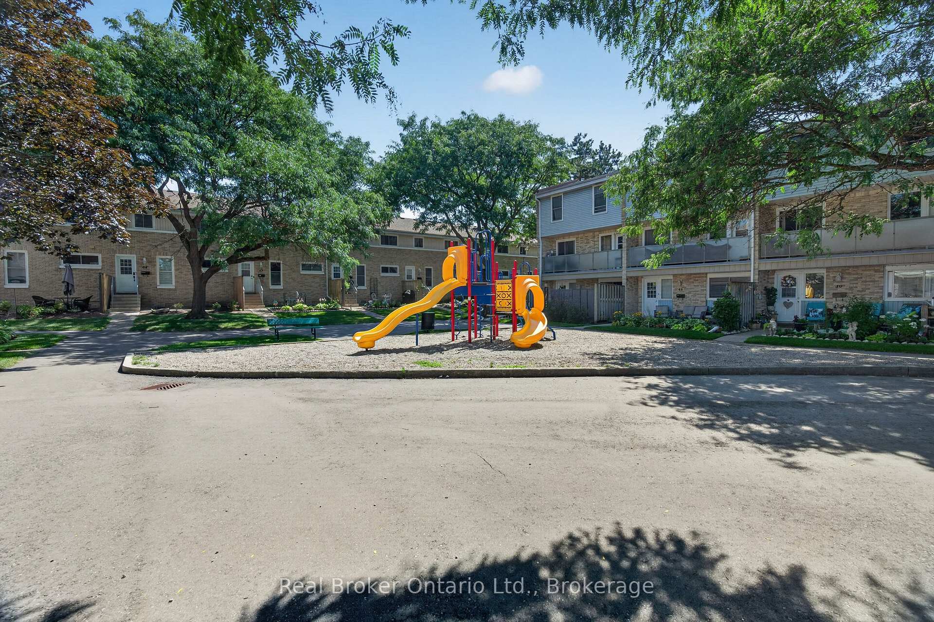 Photo 24 of Unit 29, 35 Breckenridge Drive, Kitchener, Heritage Park - Kitchener — HOMEH