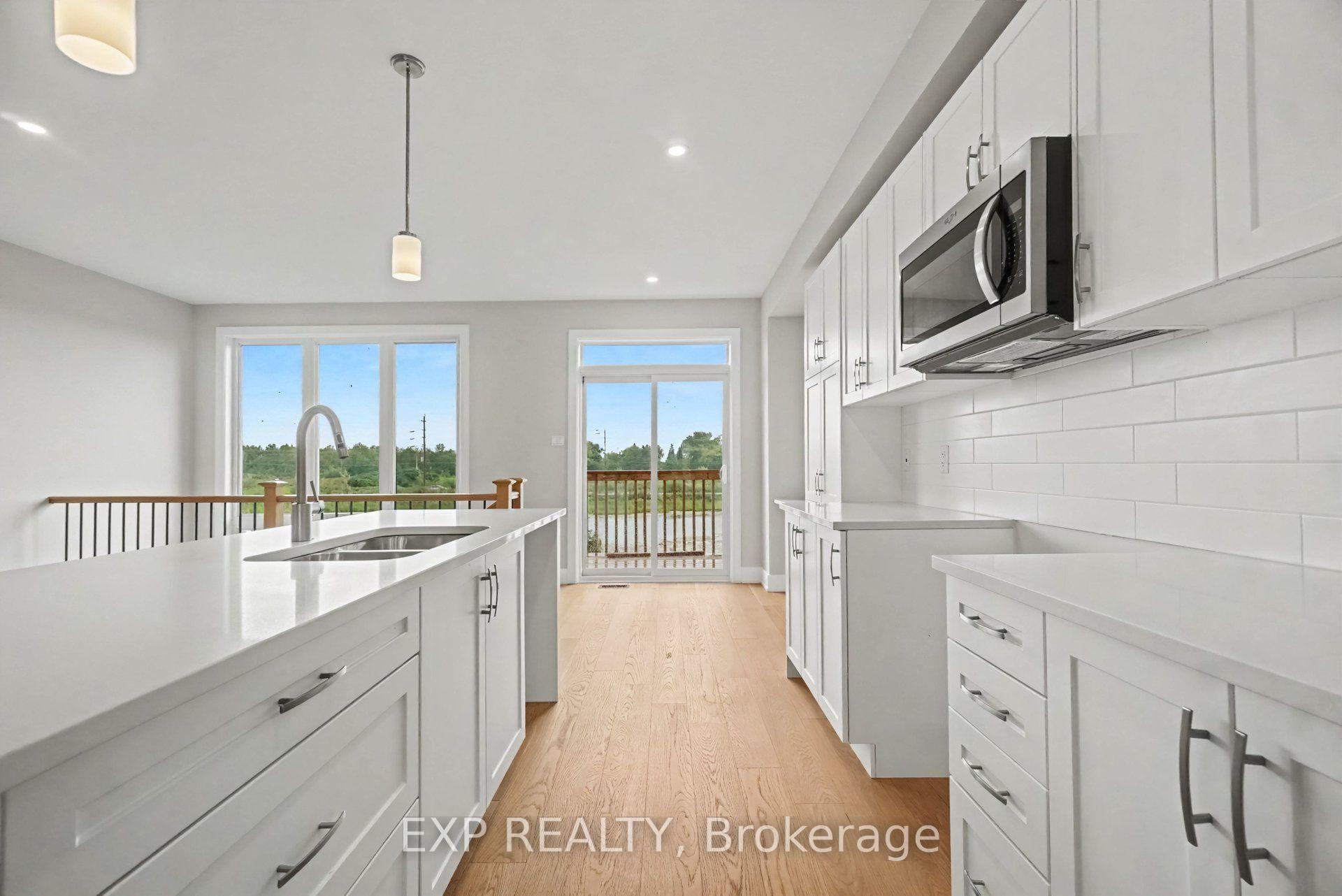 Photo 10 of 181 Craig Duncan Terrace, Ottawa, Stittsville (South) — HOMEH