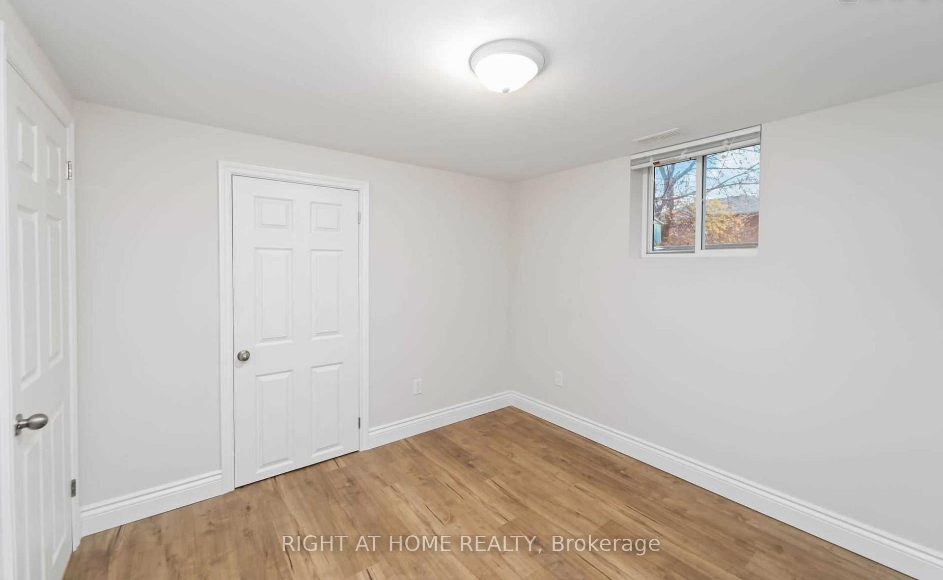 Photo 10 of 459 Nipigon Street, Oshawa, McLaughlin — HOMEH