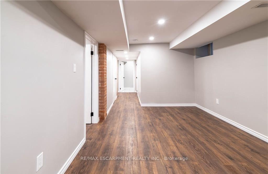 Photo 7 of Unit B, 50 Burris Street, Hamilton, Gibson — HOMEH