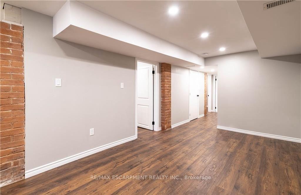 Photo 8 of Unit B, 50 Burris Street, Hamilton, Gibson — HOMEH