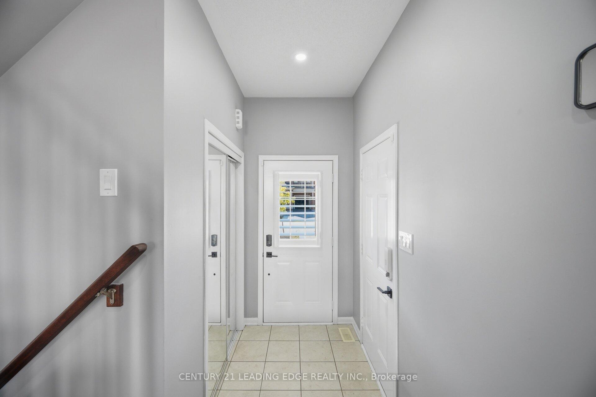 Photo 4 of 49 Robert Parkinson Drive, Brampton, Northwest Brampton — HOMEH
